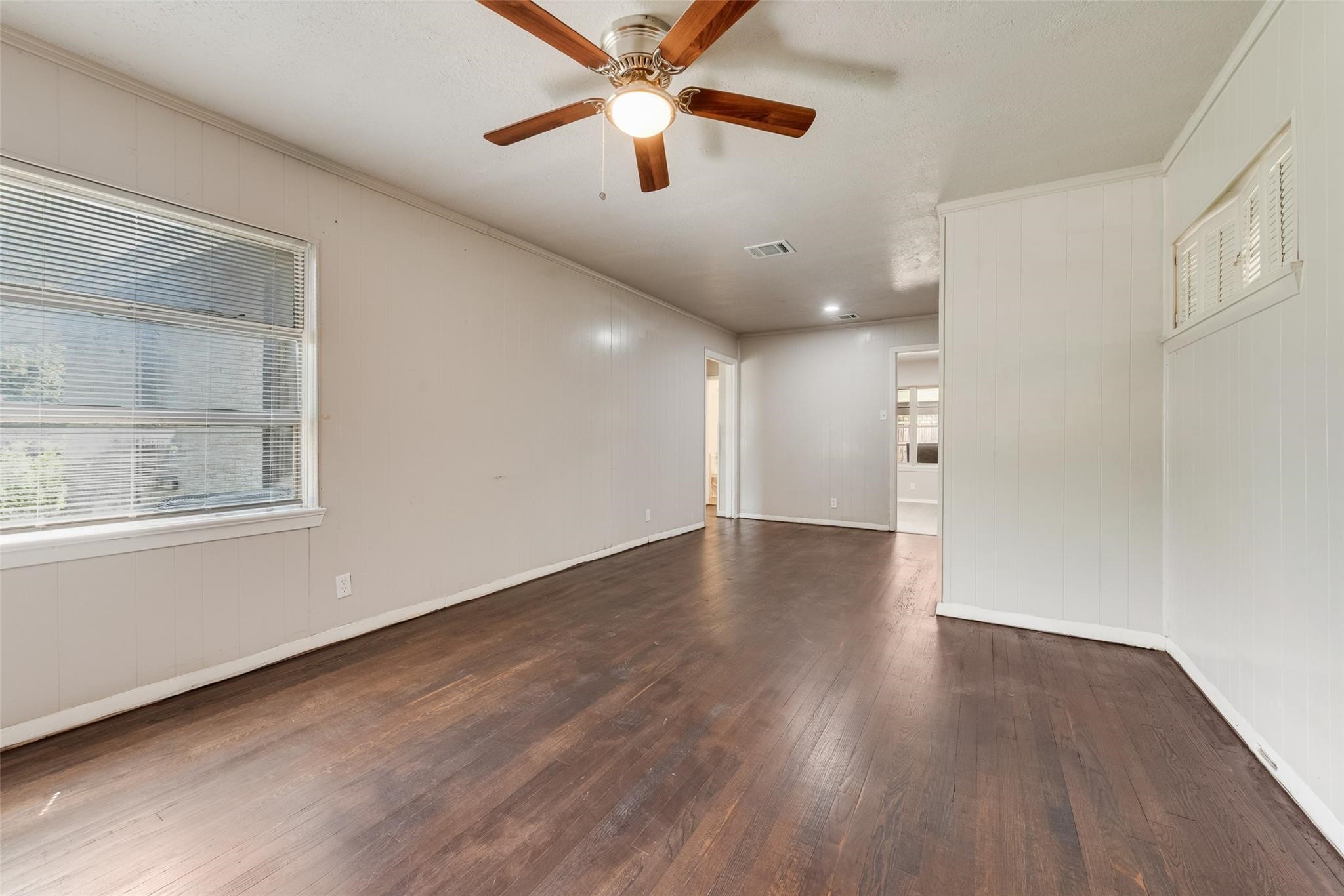 6748 Hialeah Drive
