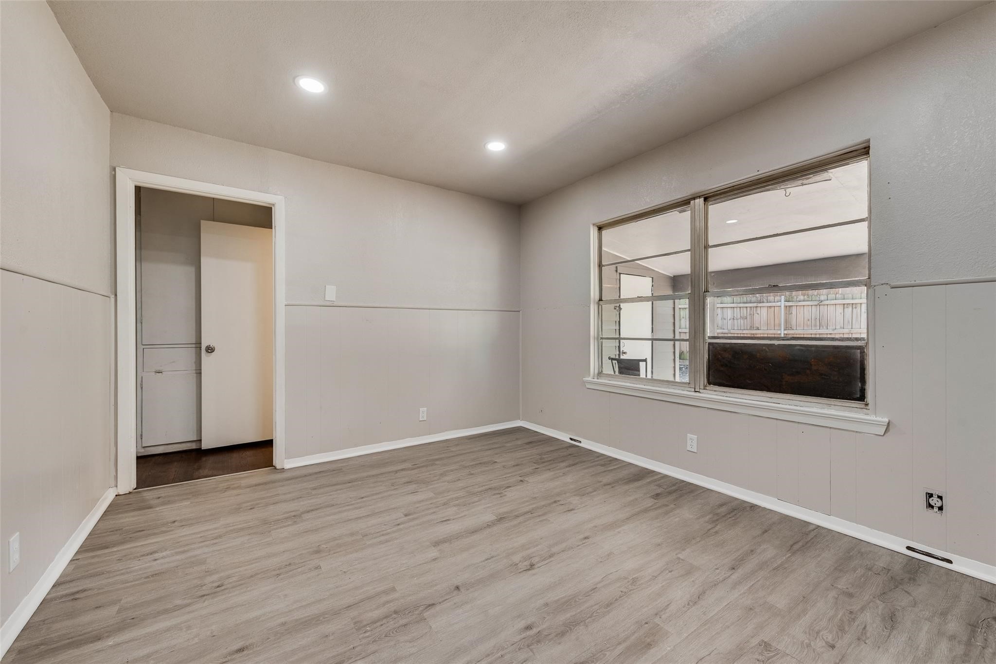 6748 Hialeah Drive