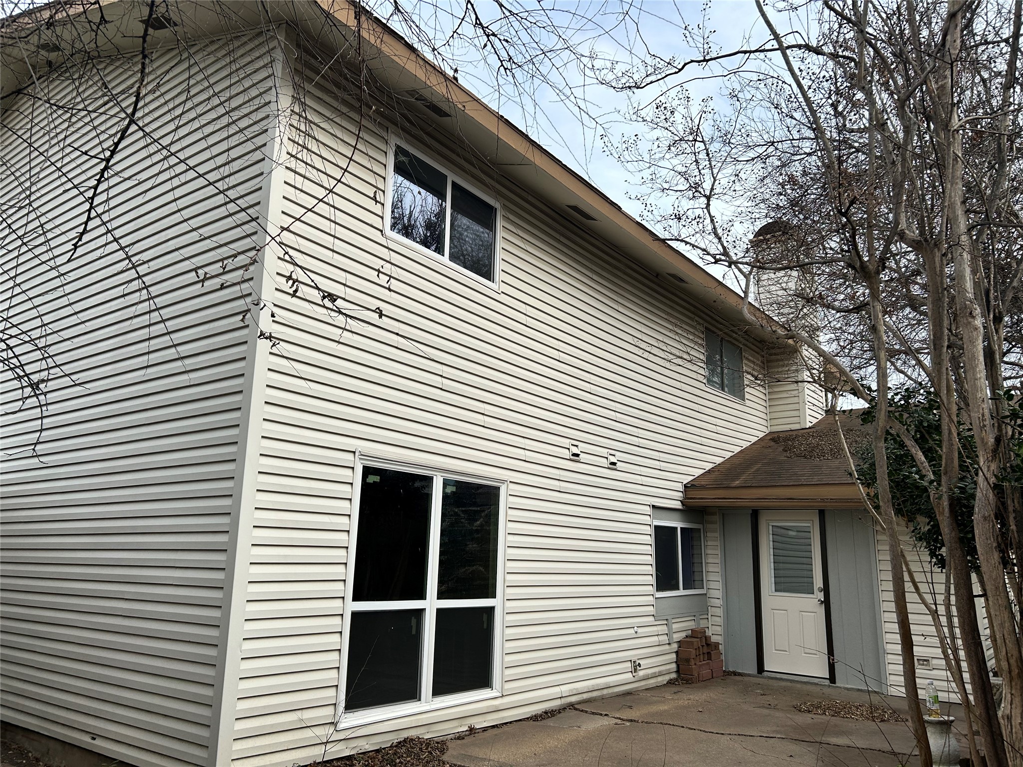 711 Ticonderoga Drive