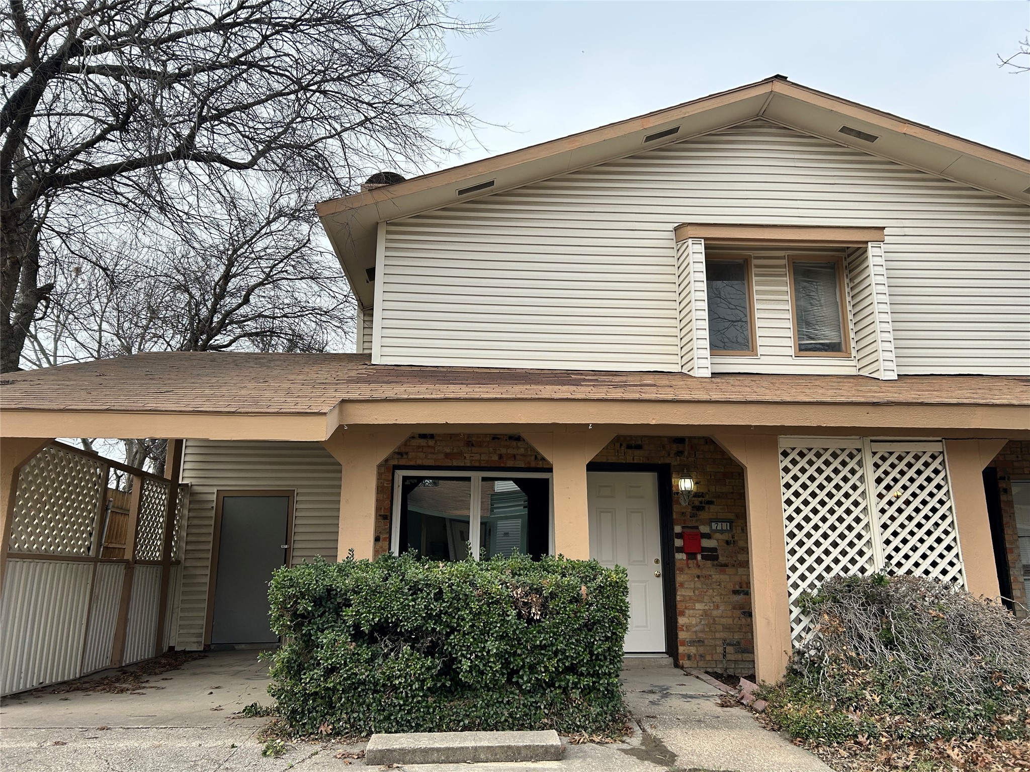 711 Ticonderoga Drive