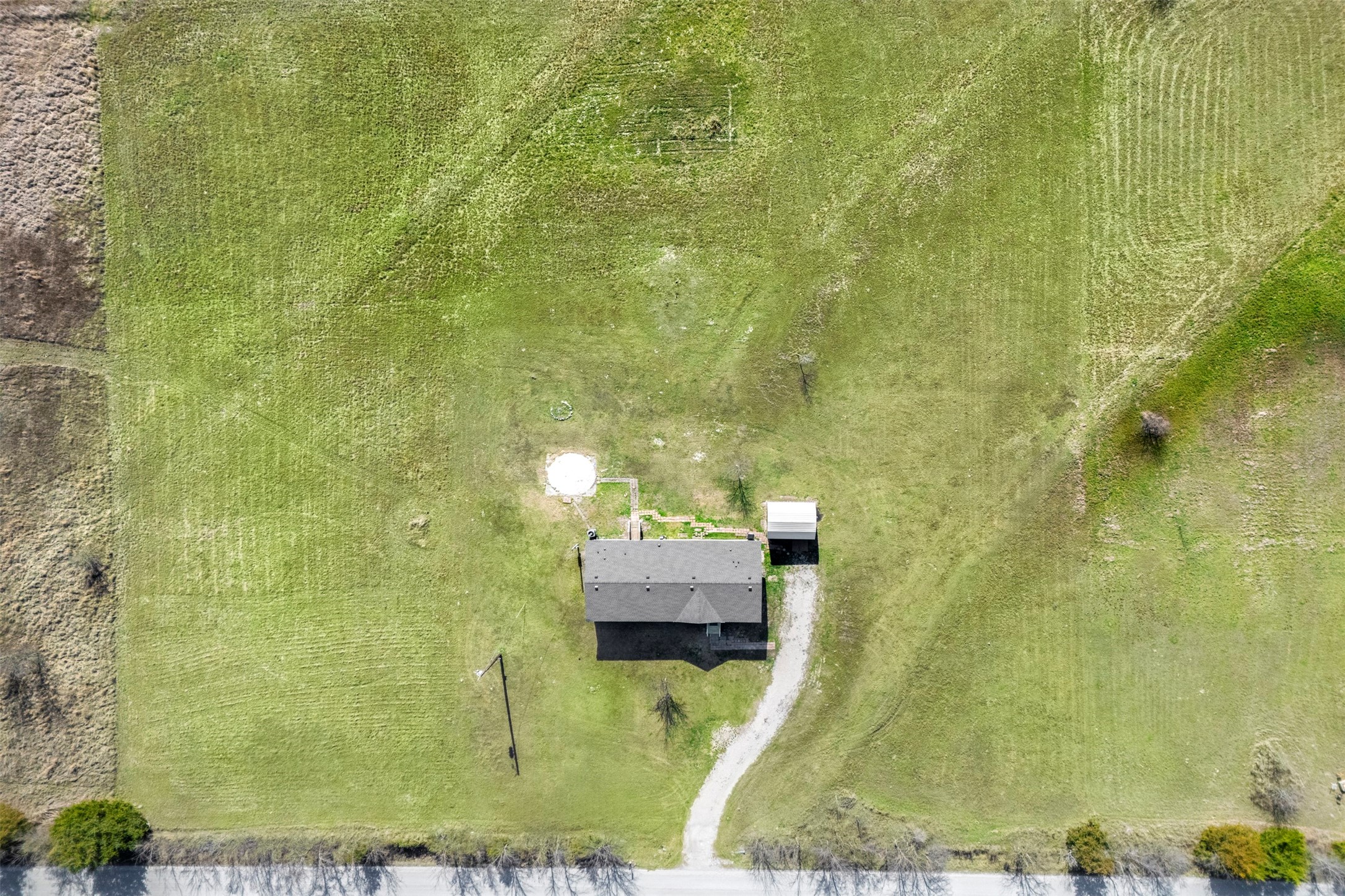 5542 County Road 1043