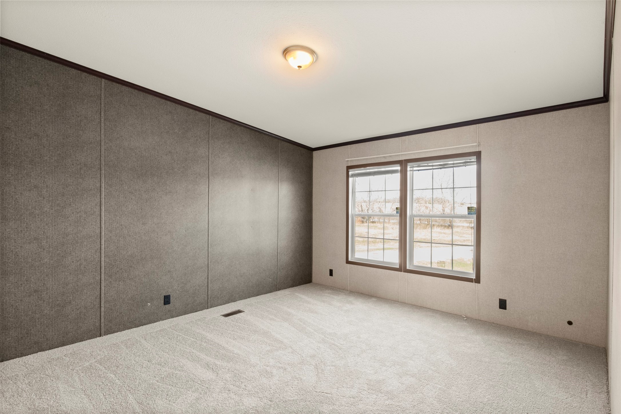 5542 County Road 1043
