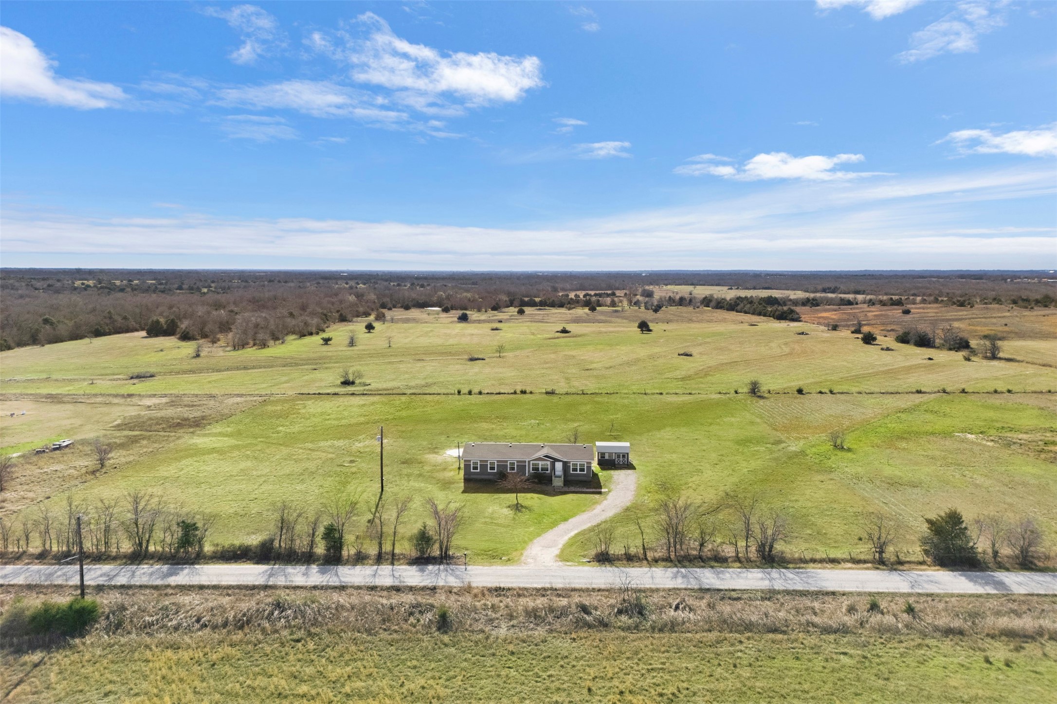 5542 County Road 1043