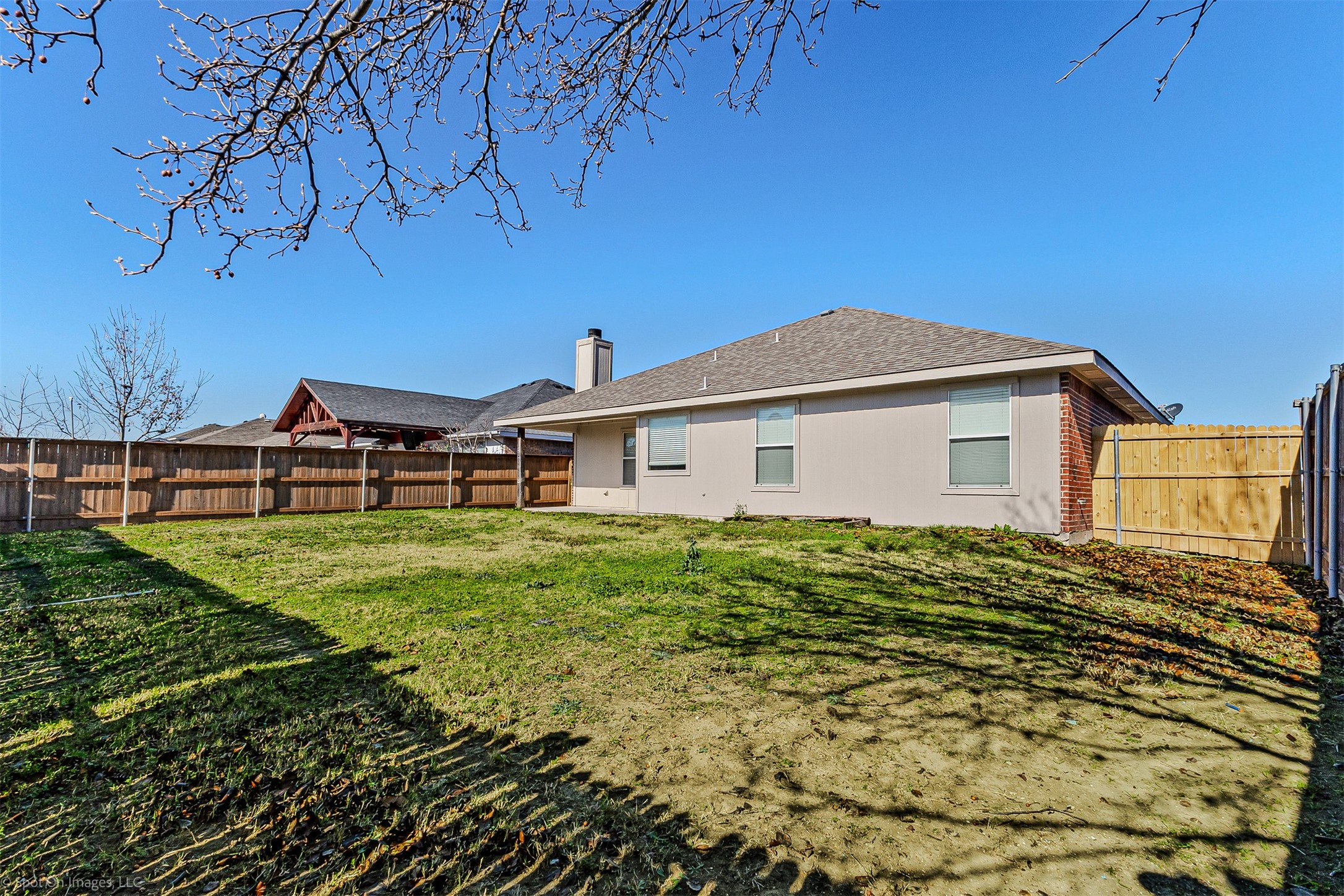 2821 Mockingbird Street