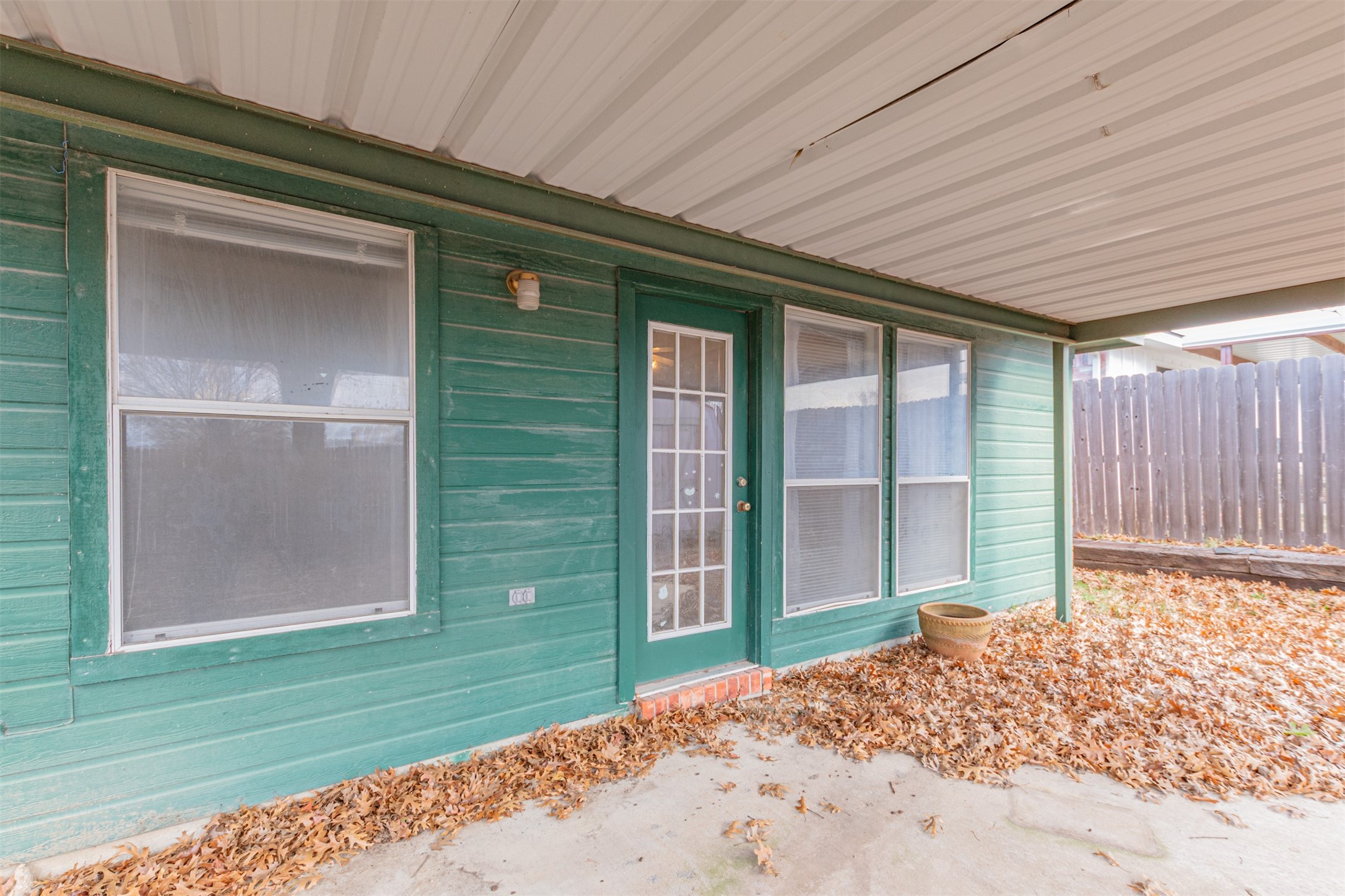 10225 Pleasant Mound Drive