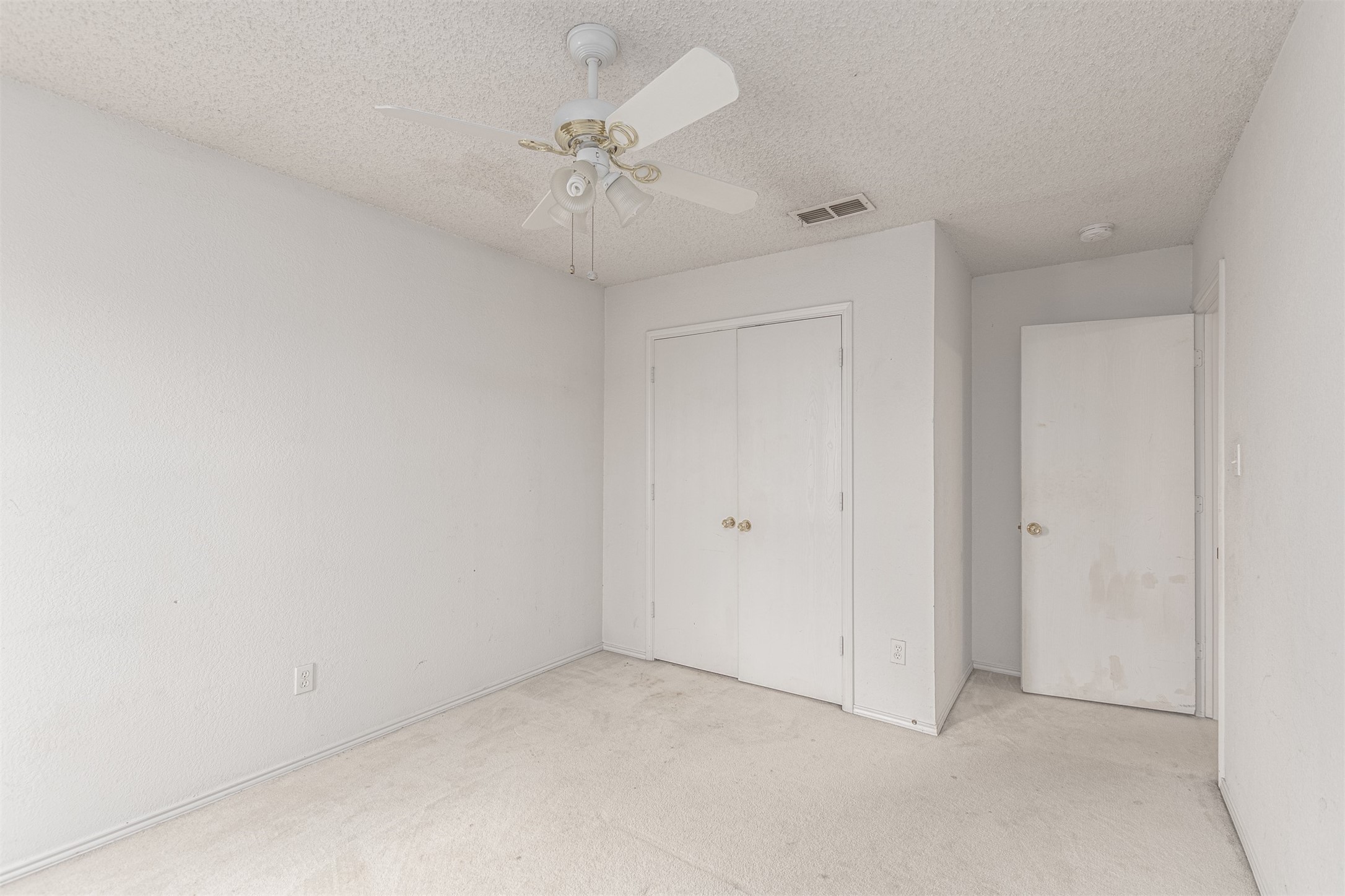 10225 Pleasant Mound Drive