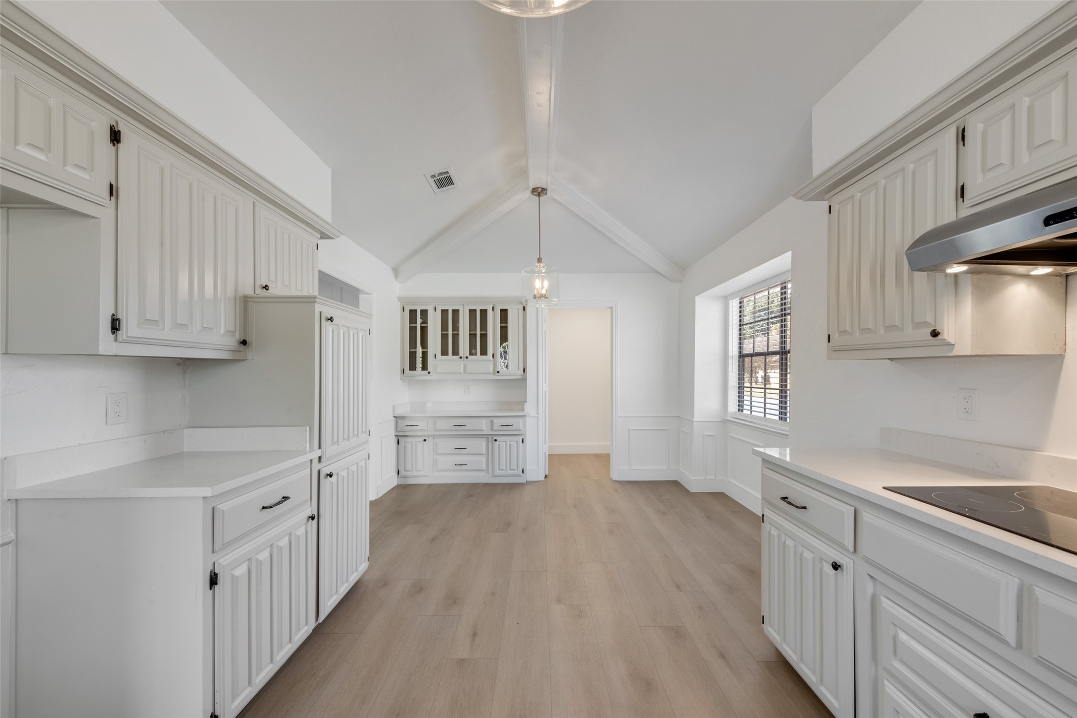2801 Country Club Parkway
