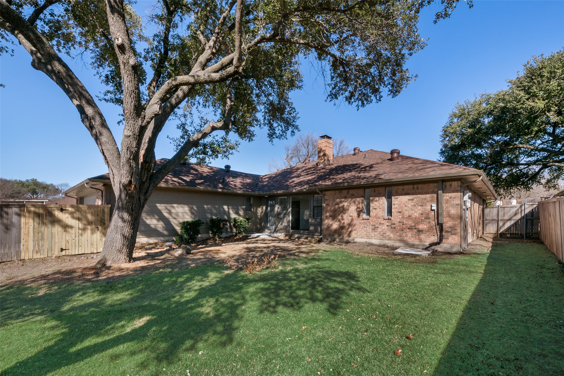 2801 Country Club Parkway