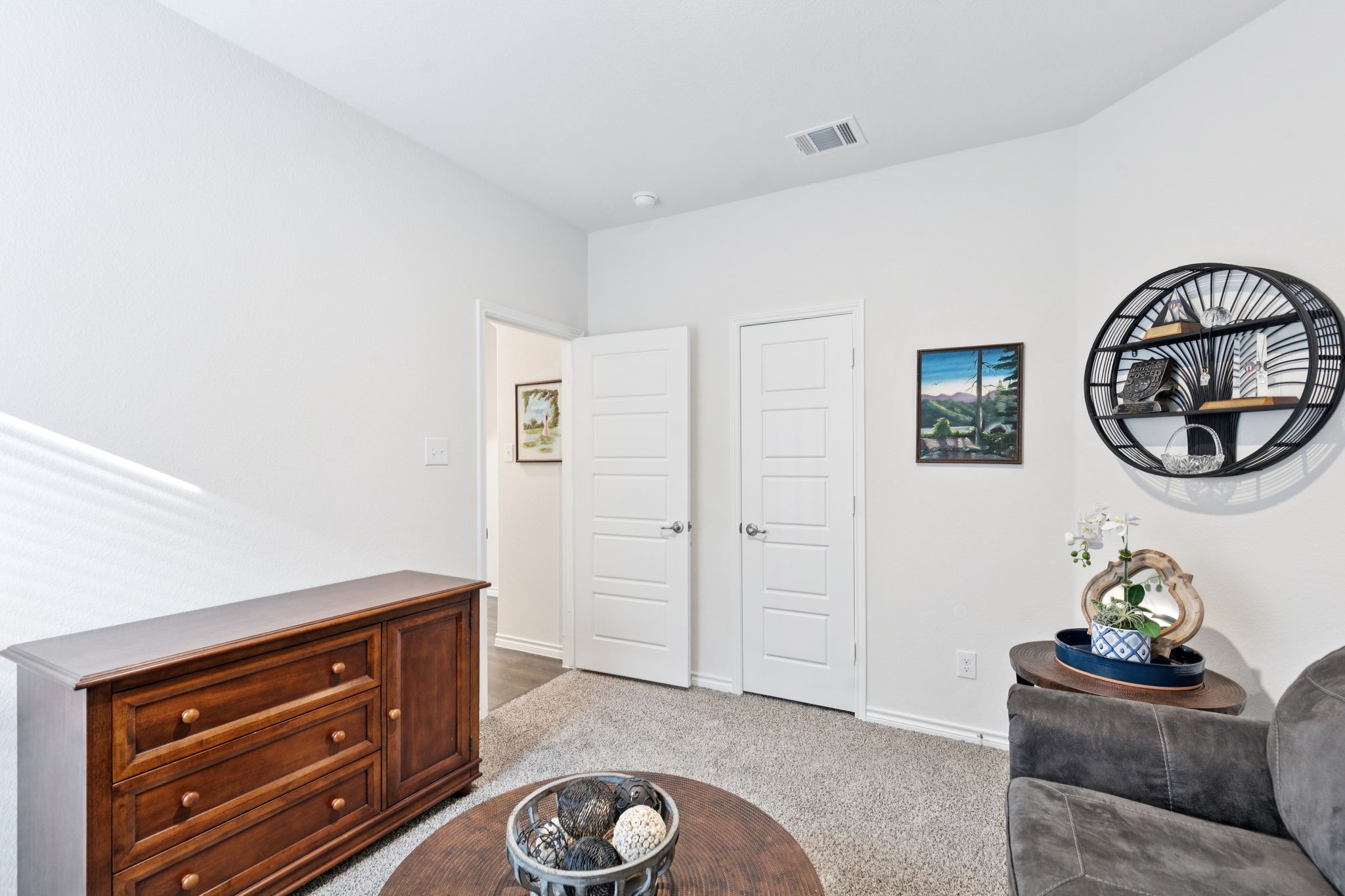 715 Philadelphia Street