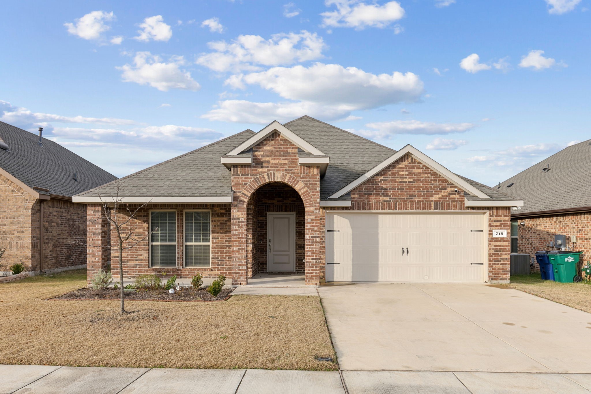 715 Philadelphia Street