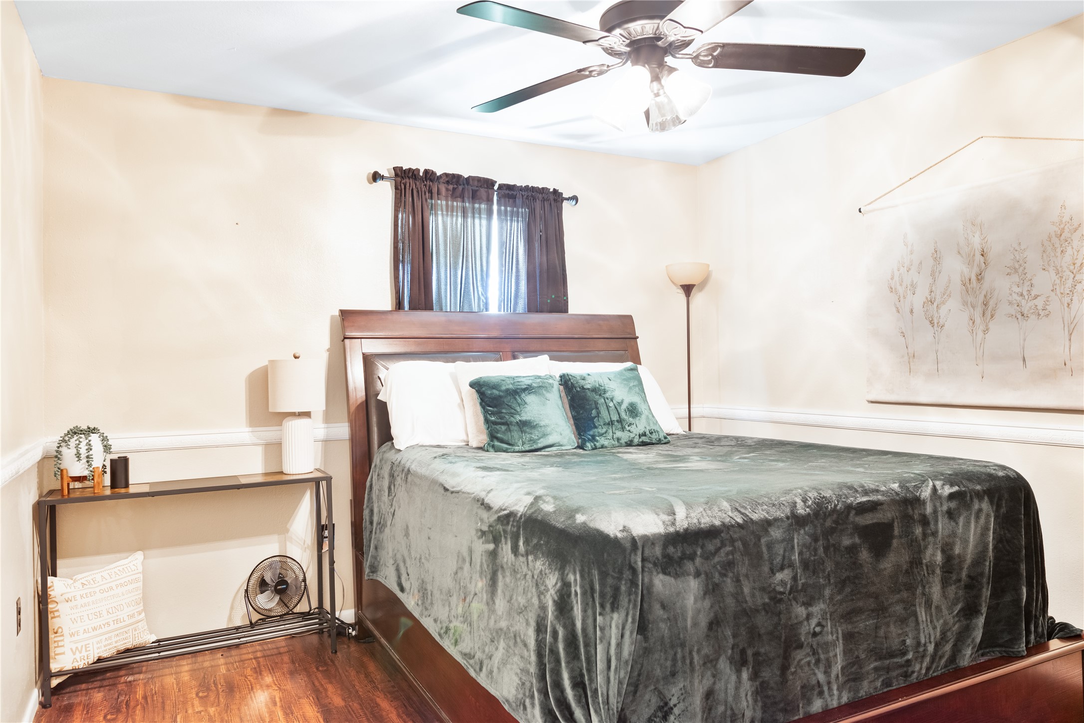 104 Private Road 1280
