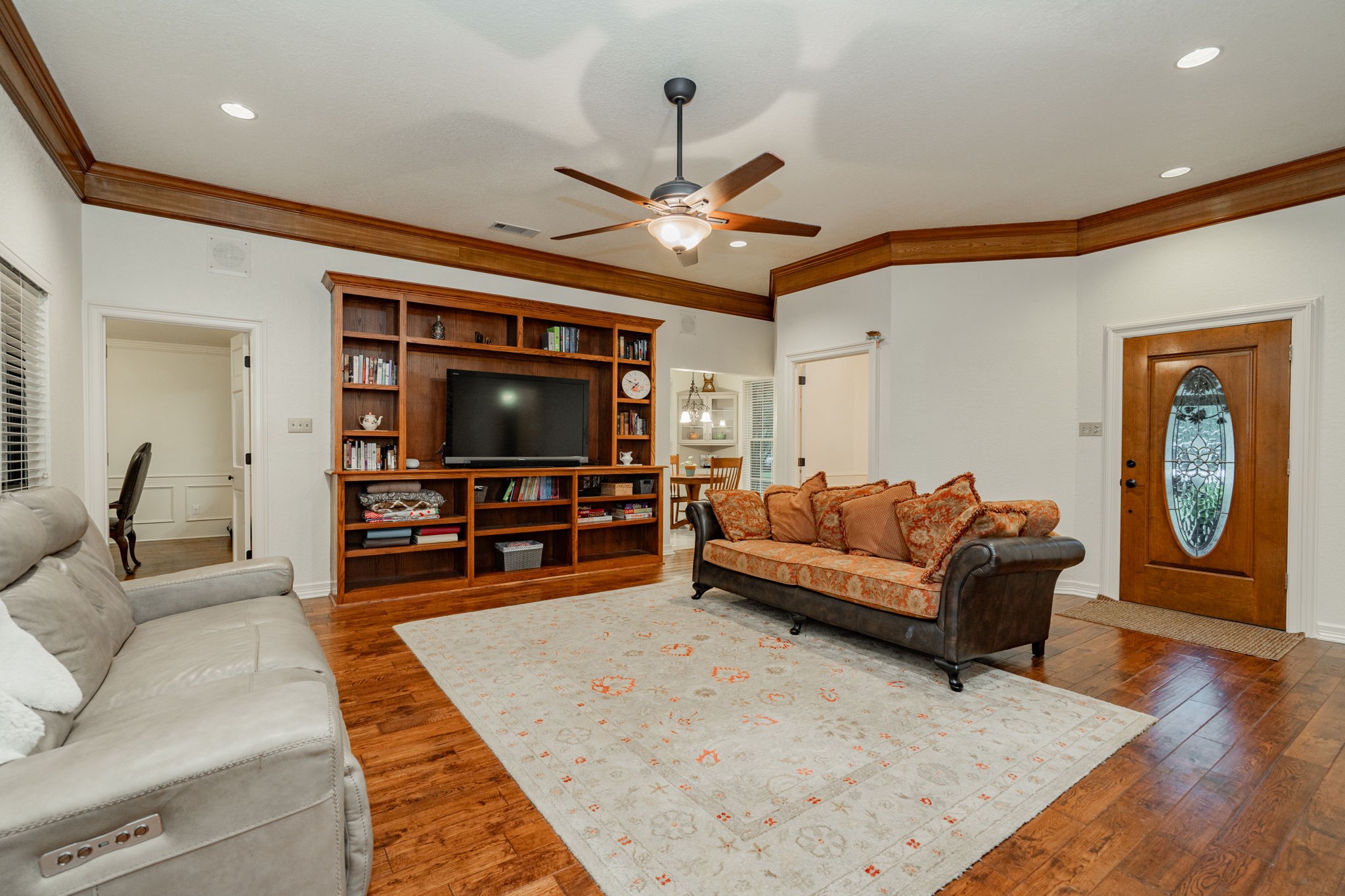 8429 Karen Lane