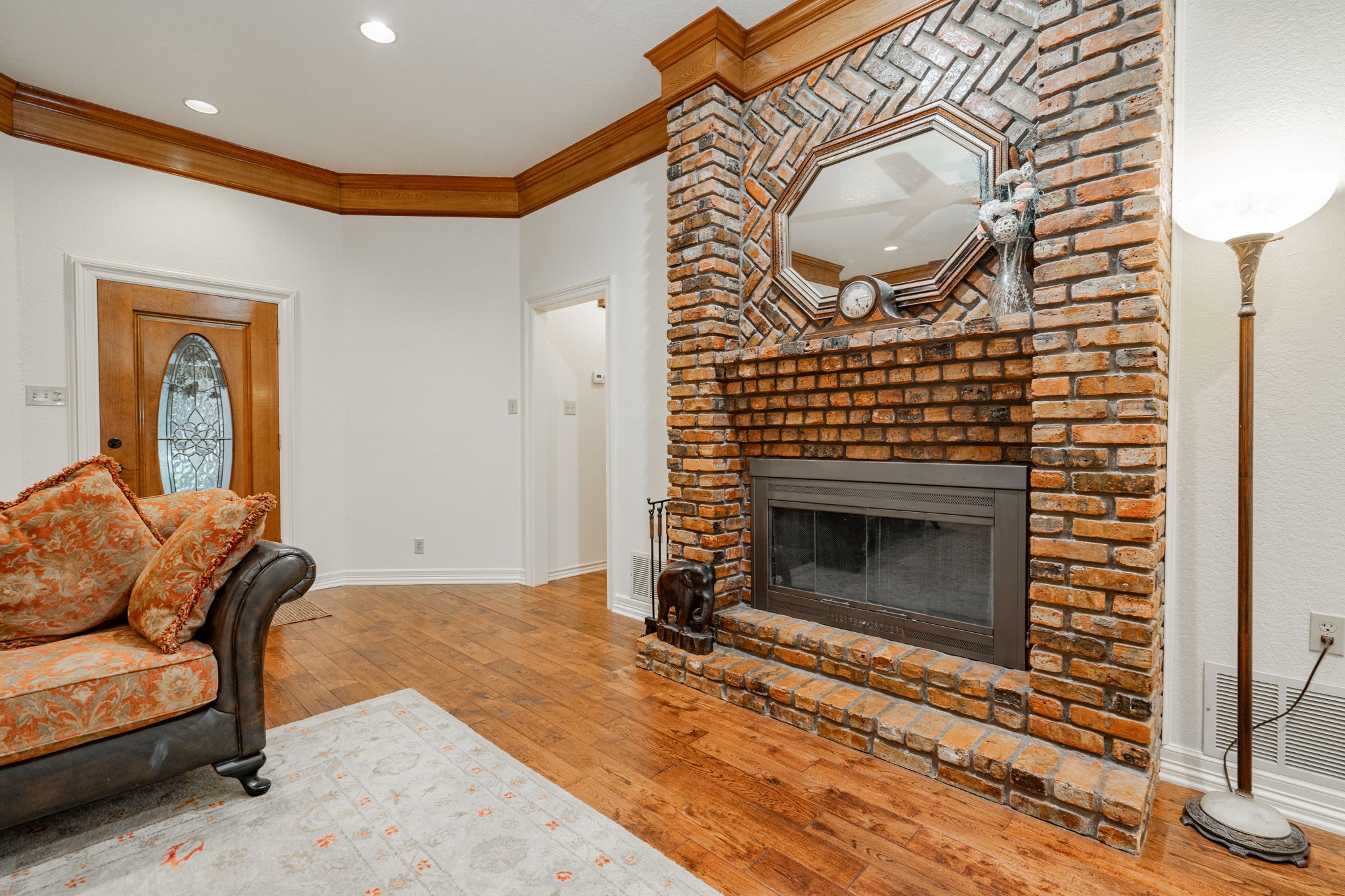 8429 Karen Lane