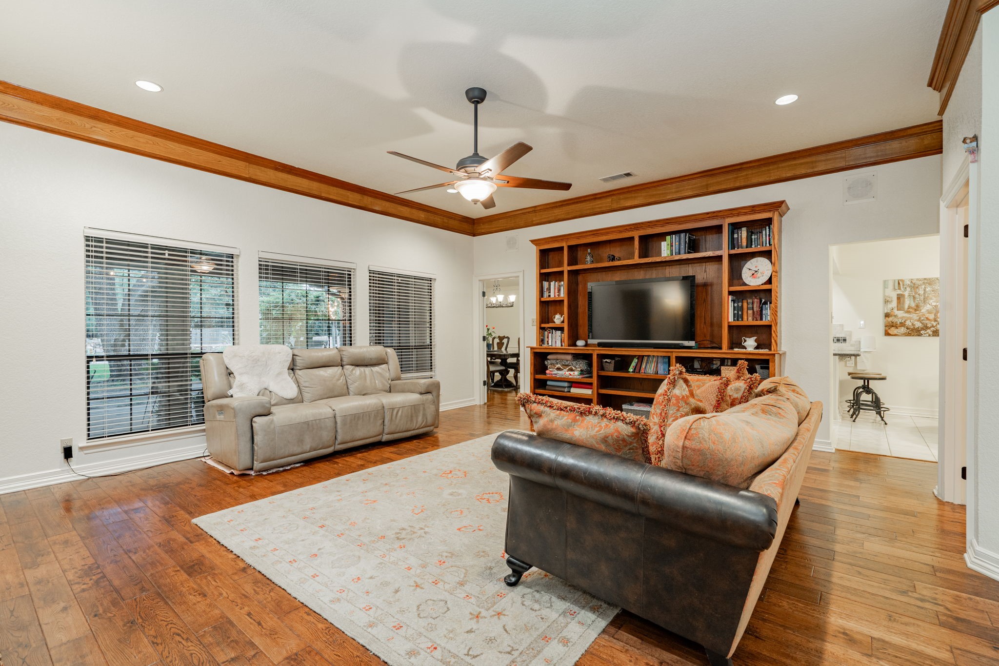 8429 Karen Lane