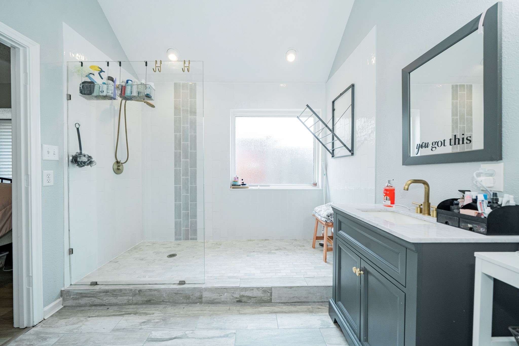 2102 Greenview Drive