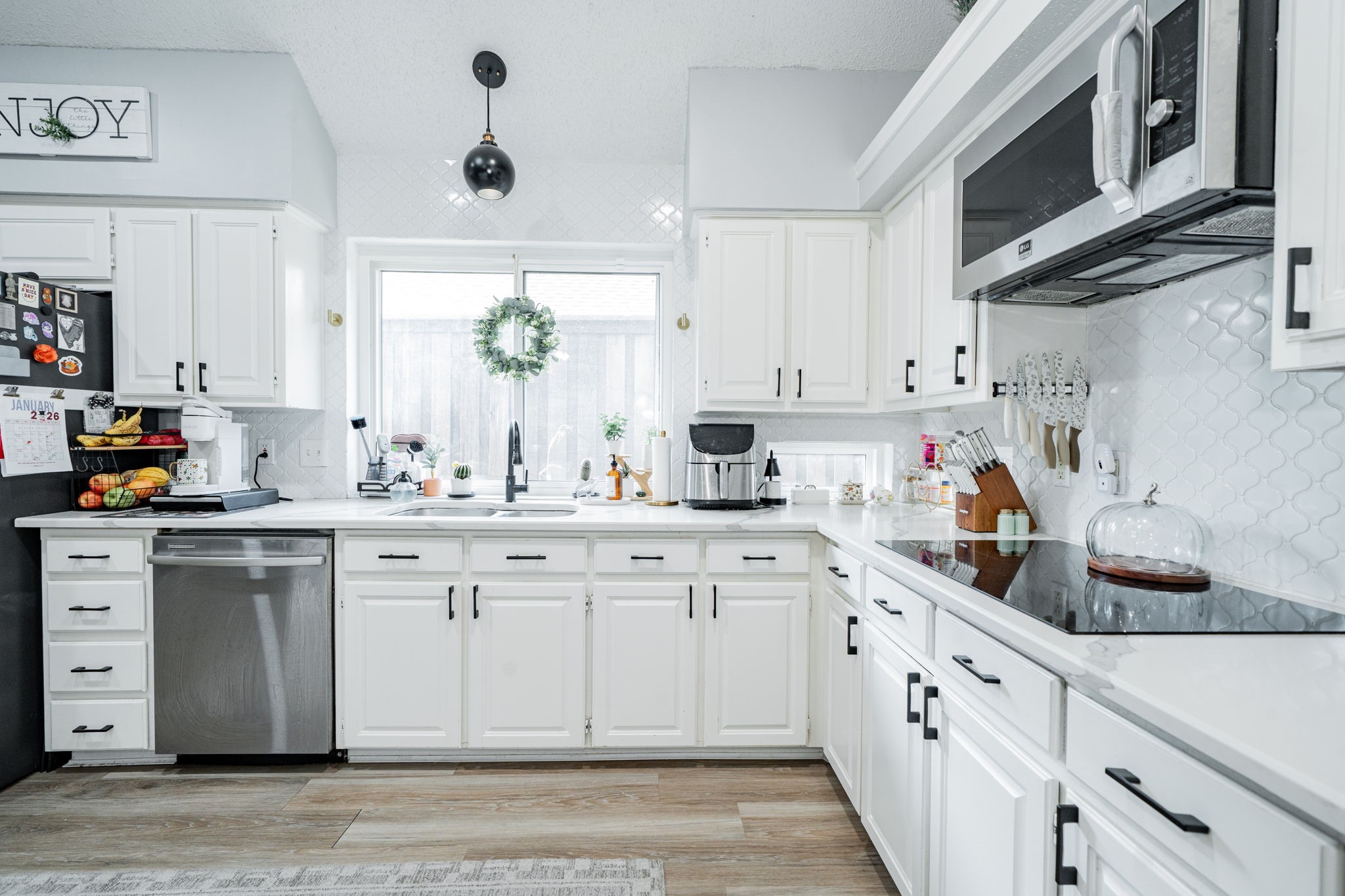 2102 Greenview Drive