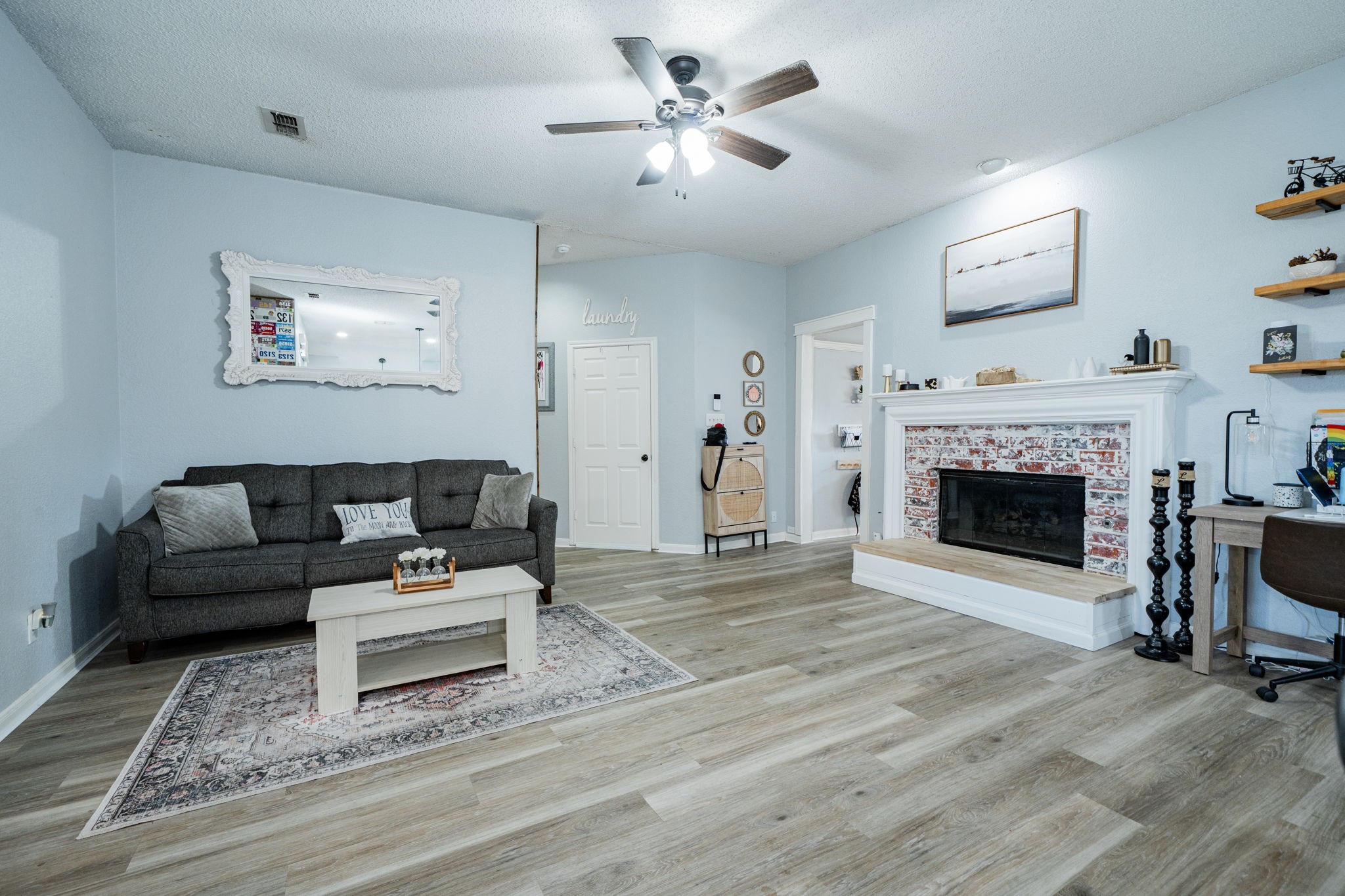 2102 Greenview Drive