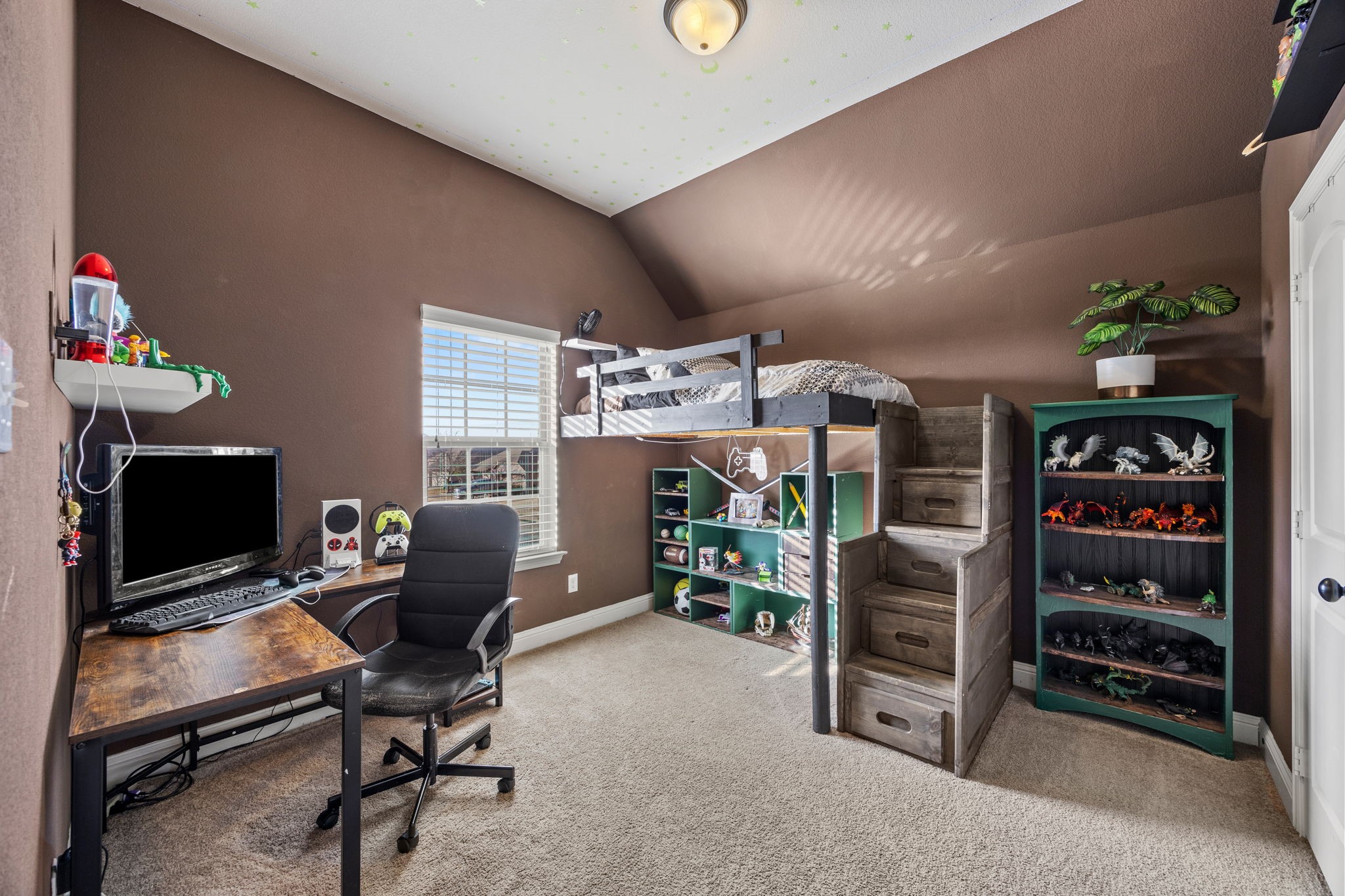 906 Bald Cypress Drive