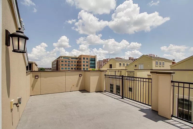 1366 Branchwood Place