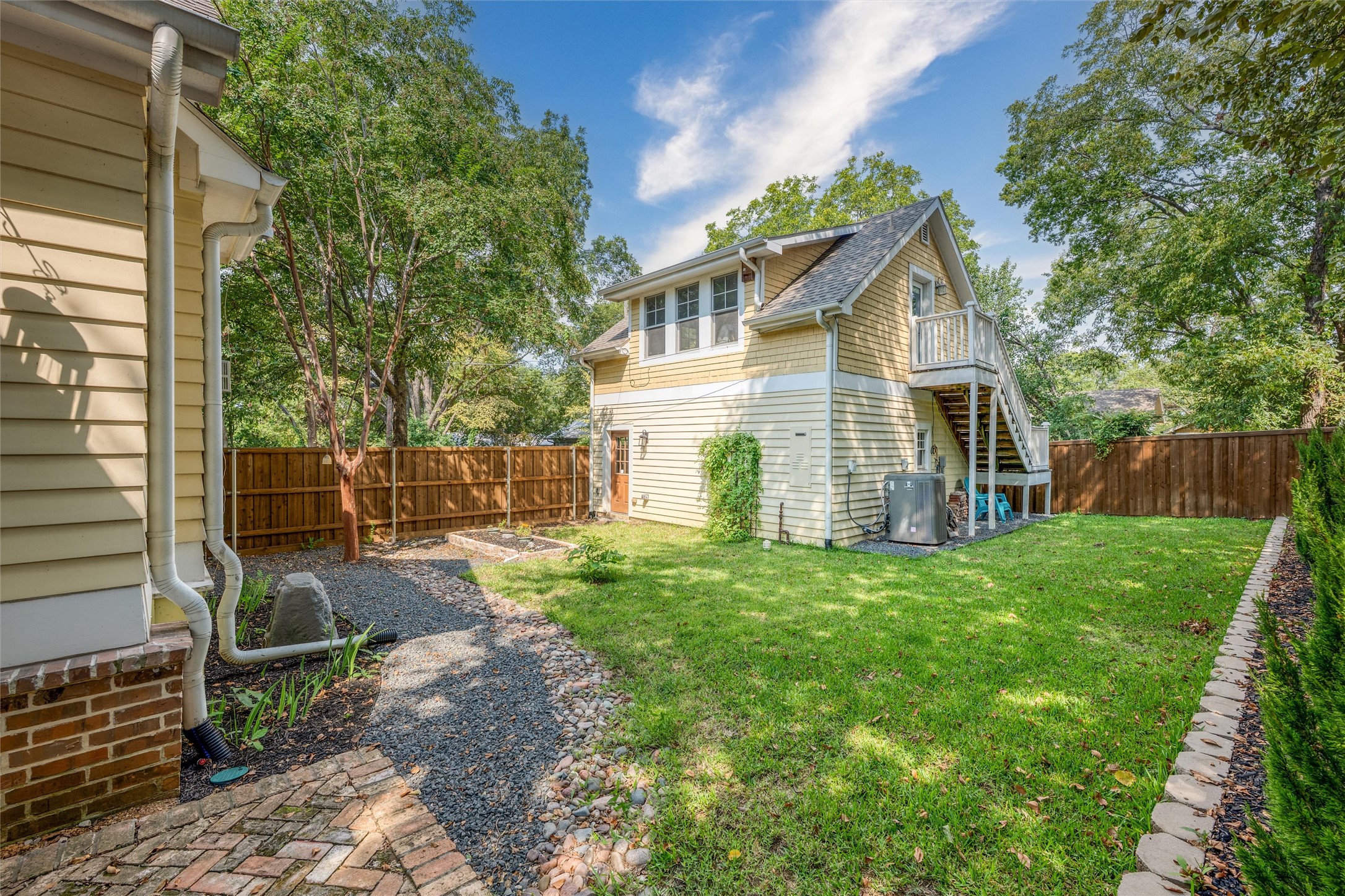 210 Oak Street