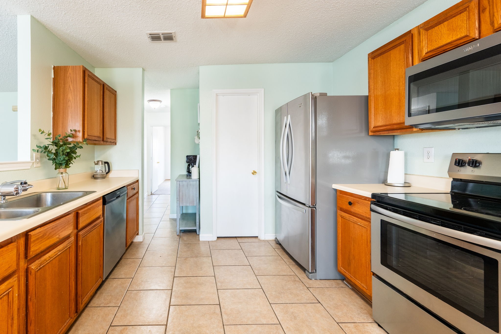 1471 Englewood Drive