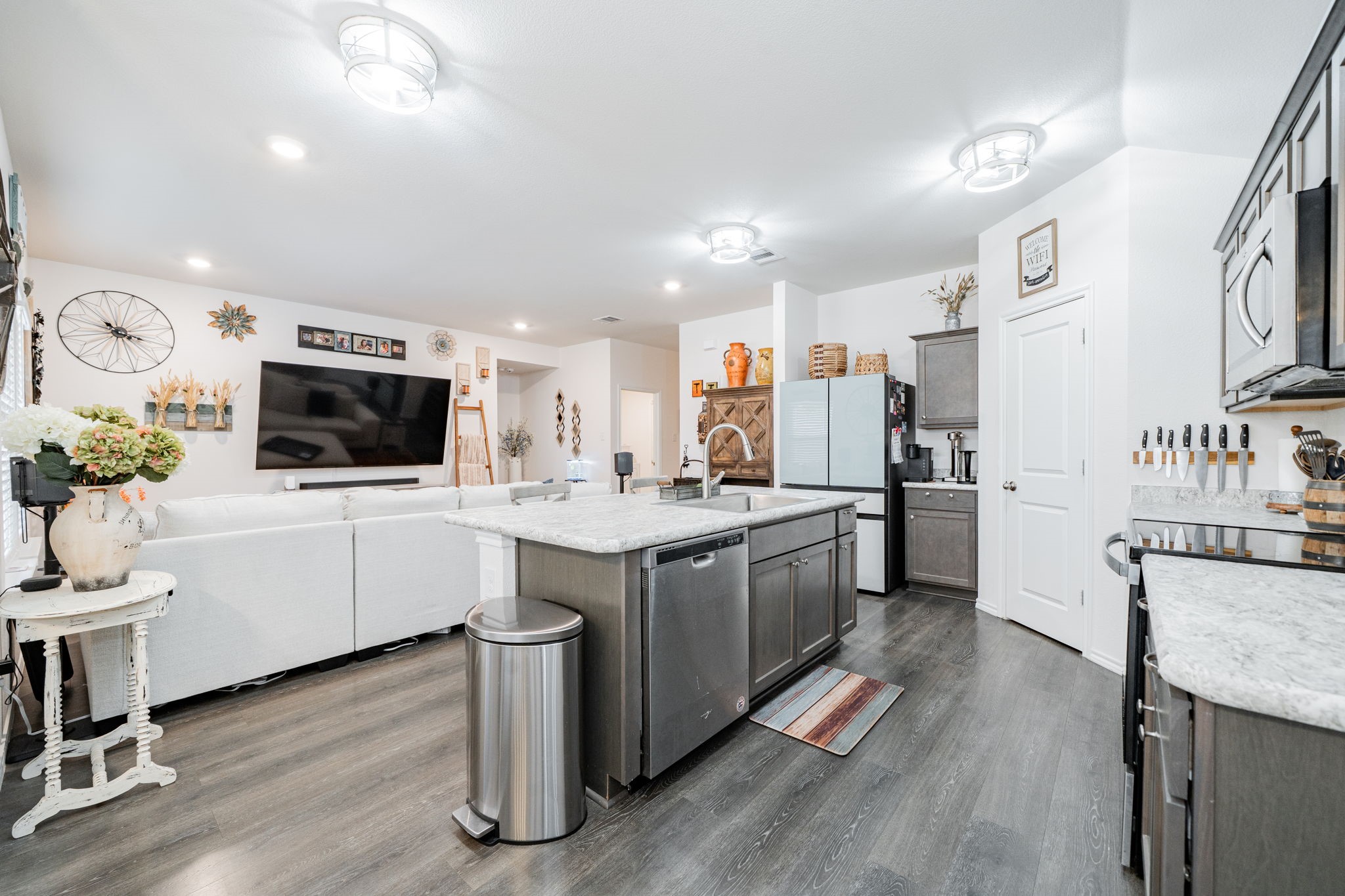 2133 Palestine Oak Drive