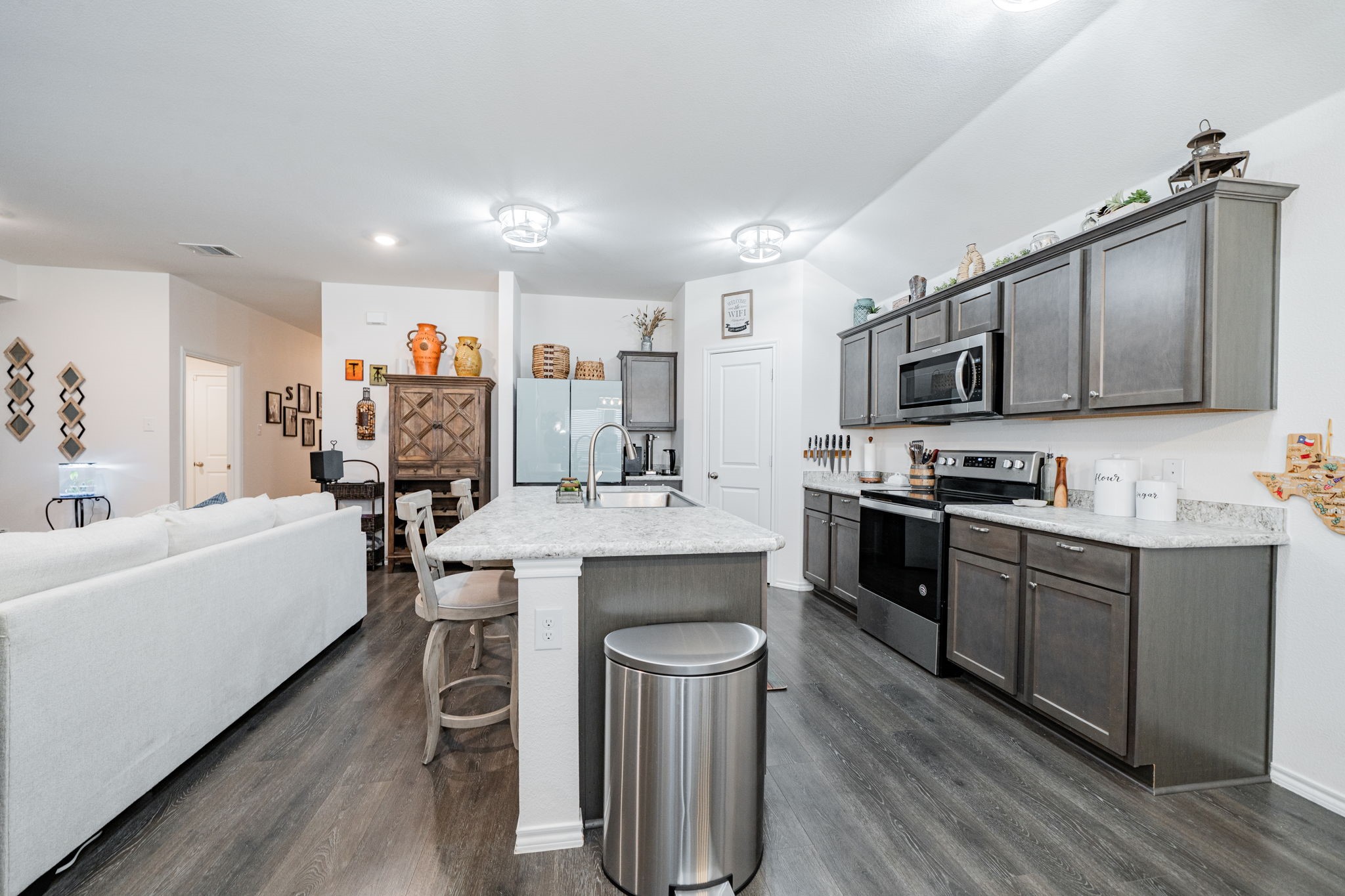 2133 Palestine Oak Drive