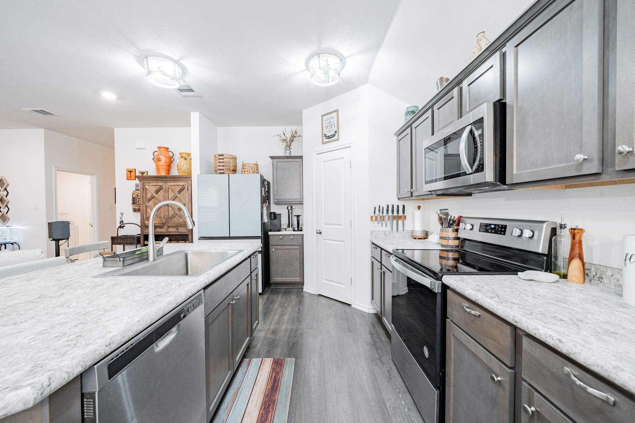 2133 Palestine Oak Drive