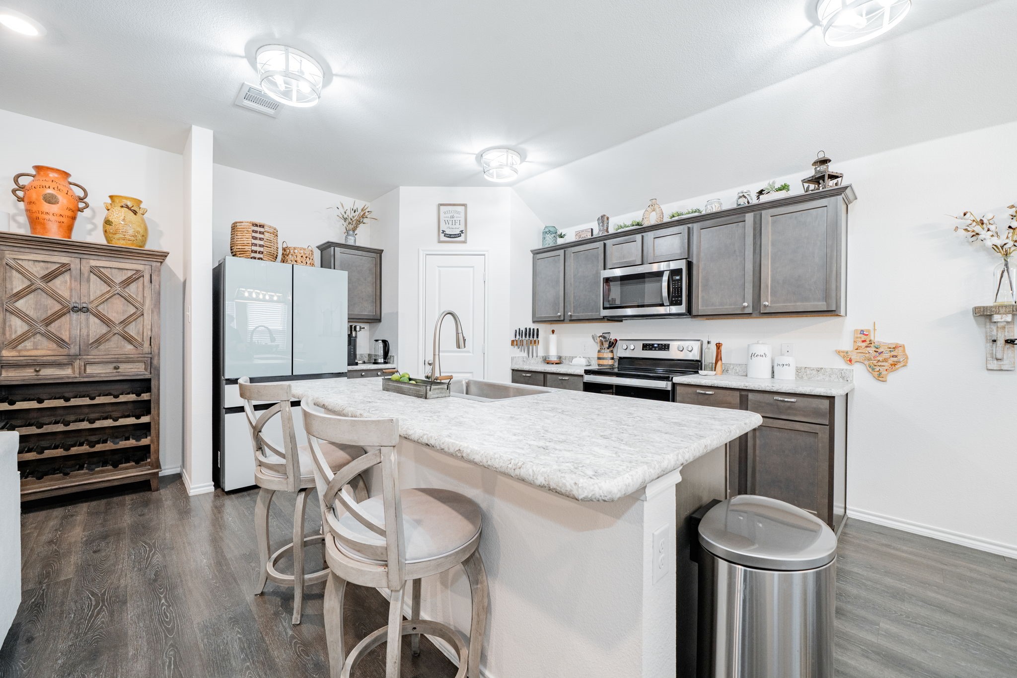 2133 Palestine Oak Drive