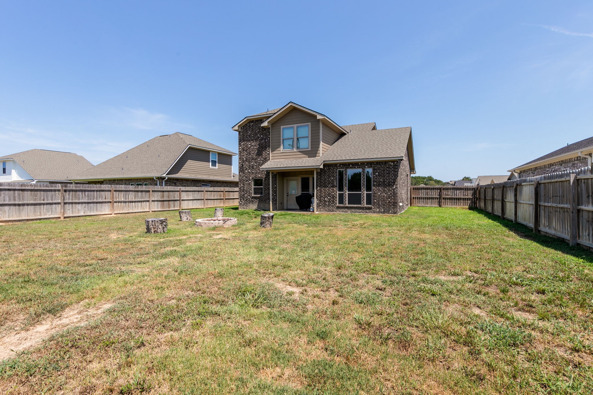 15443 Anna Lane