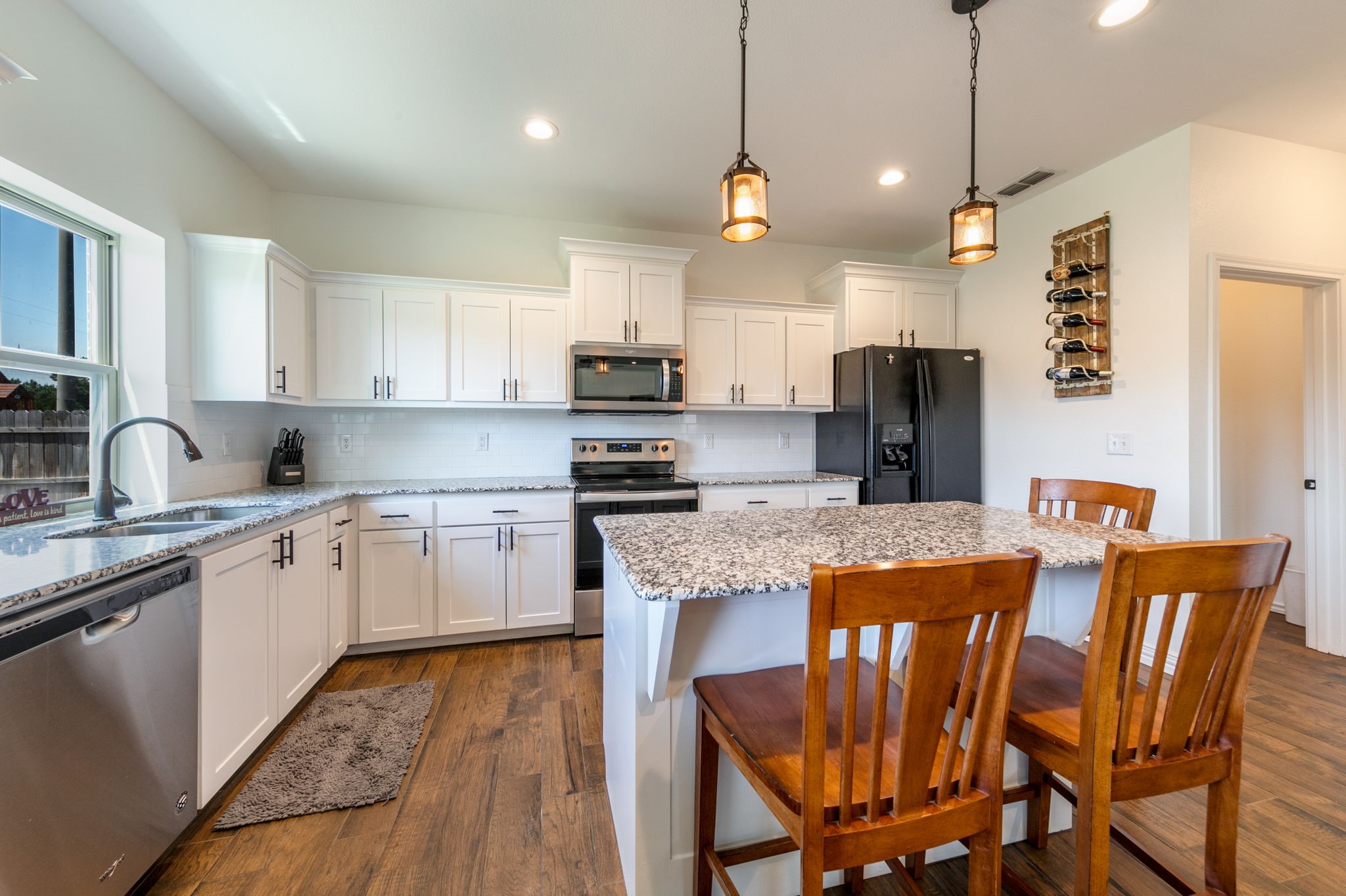 15443 Anna Lane