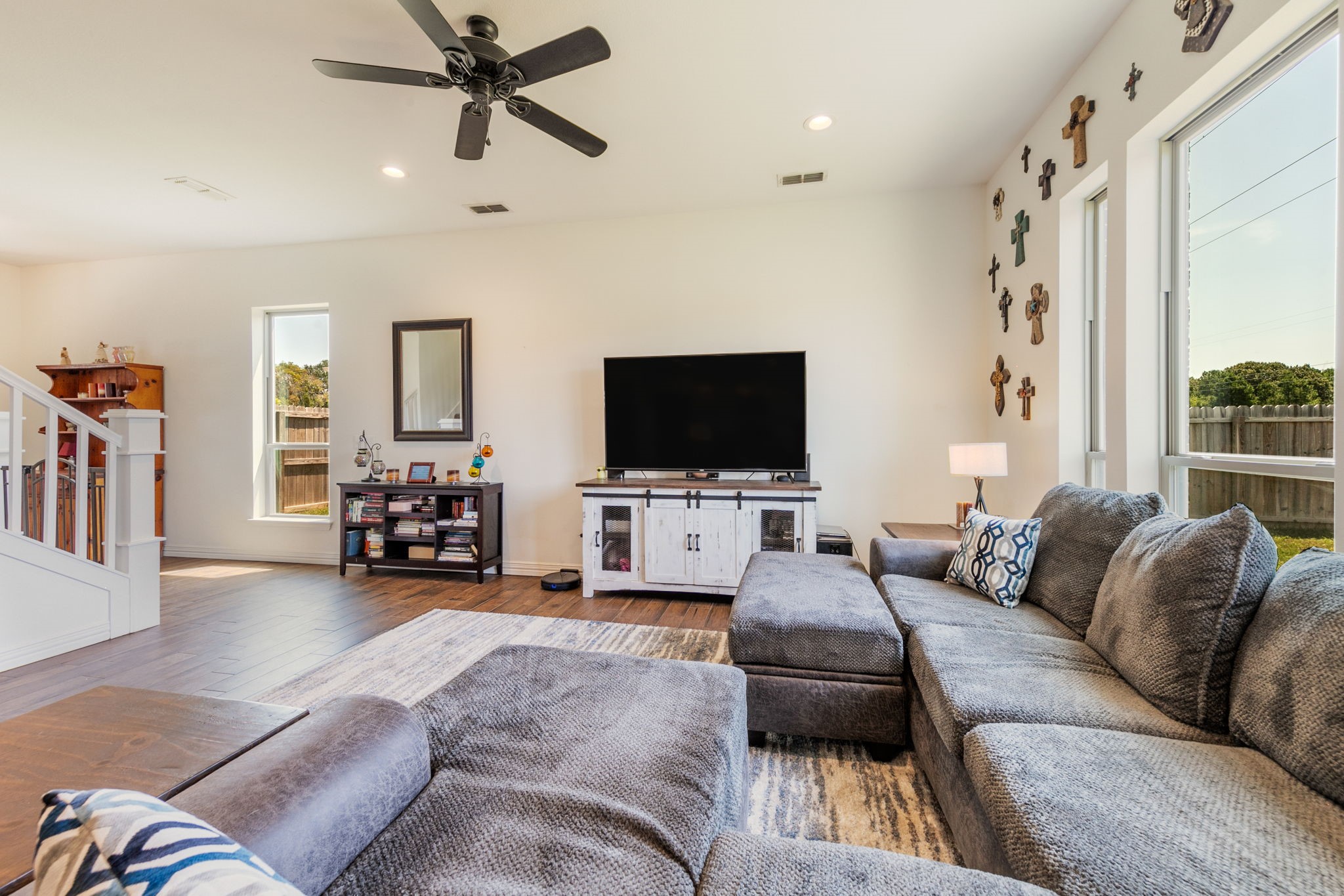 15443 Anna Lane