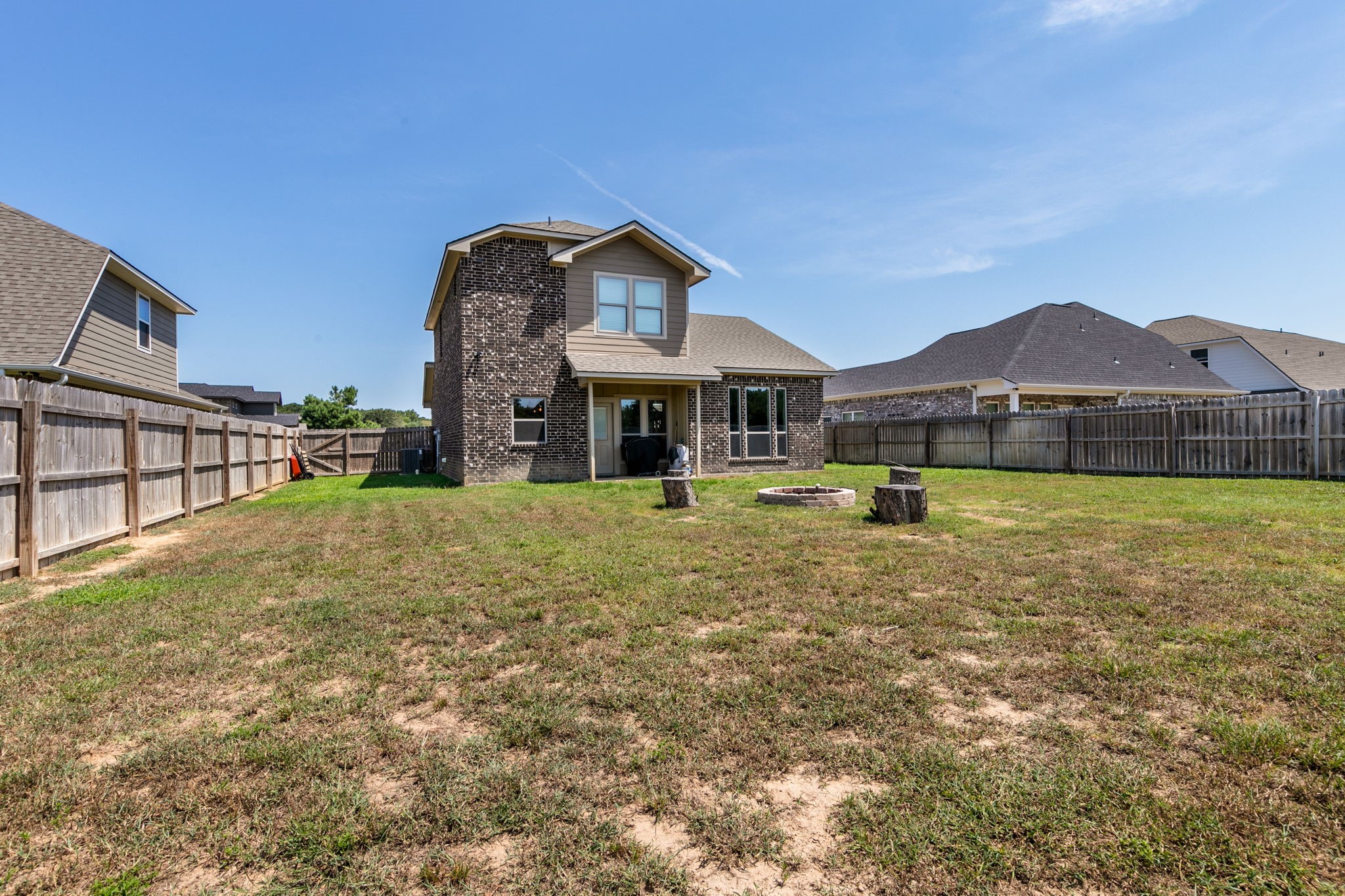 15443 Anna Lane