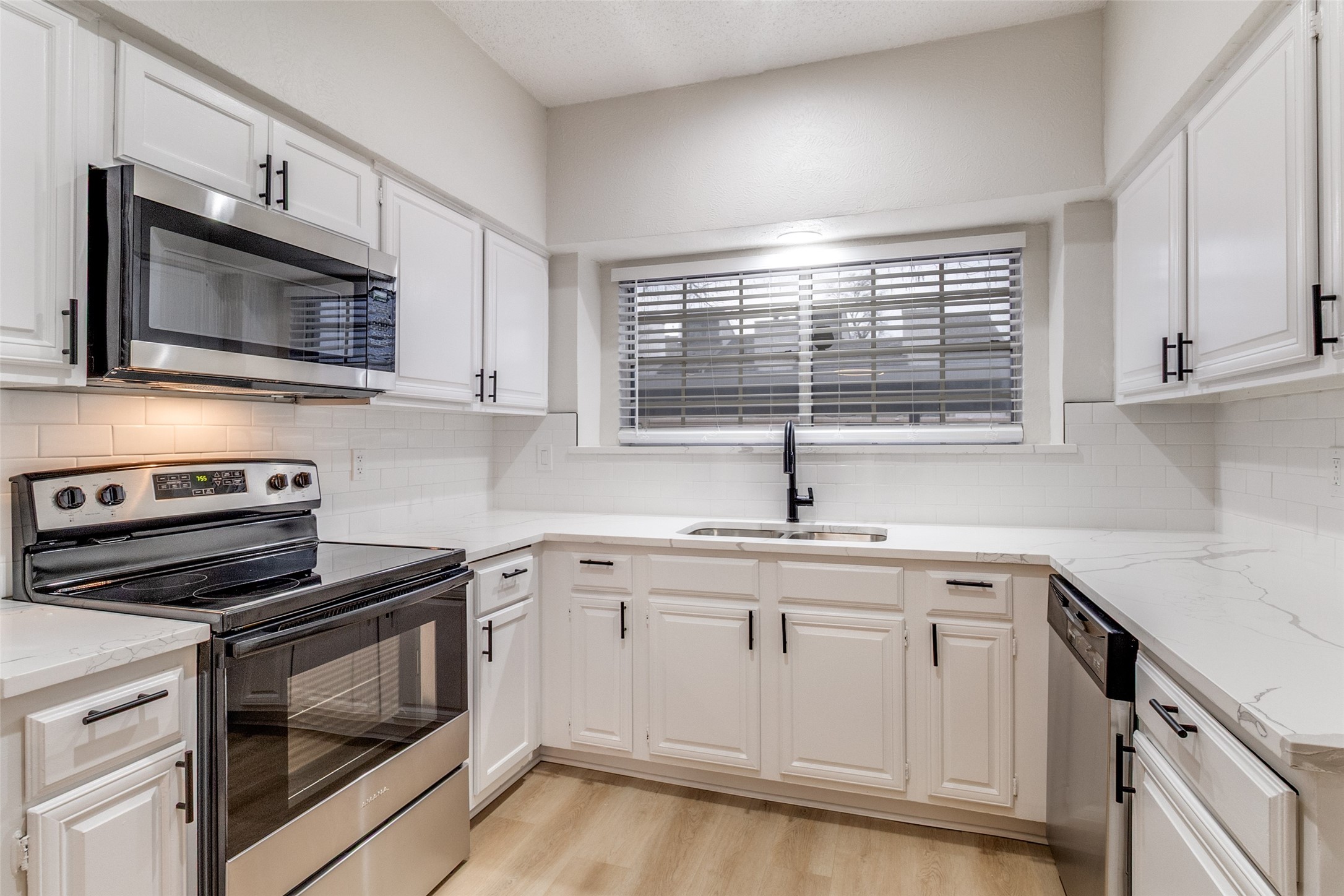 12921 Abrams Road 610