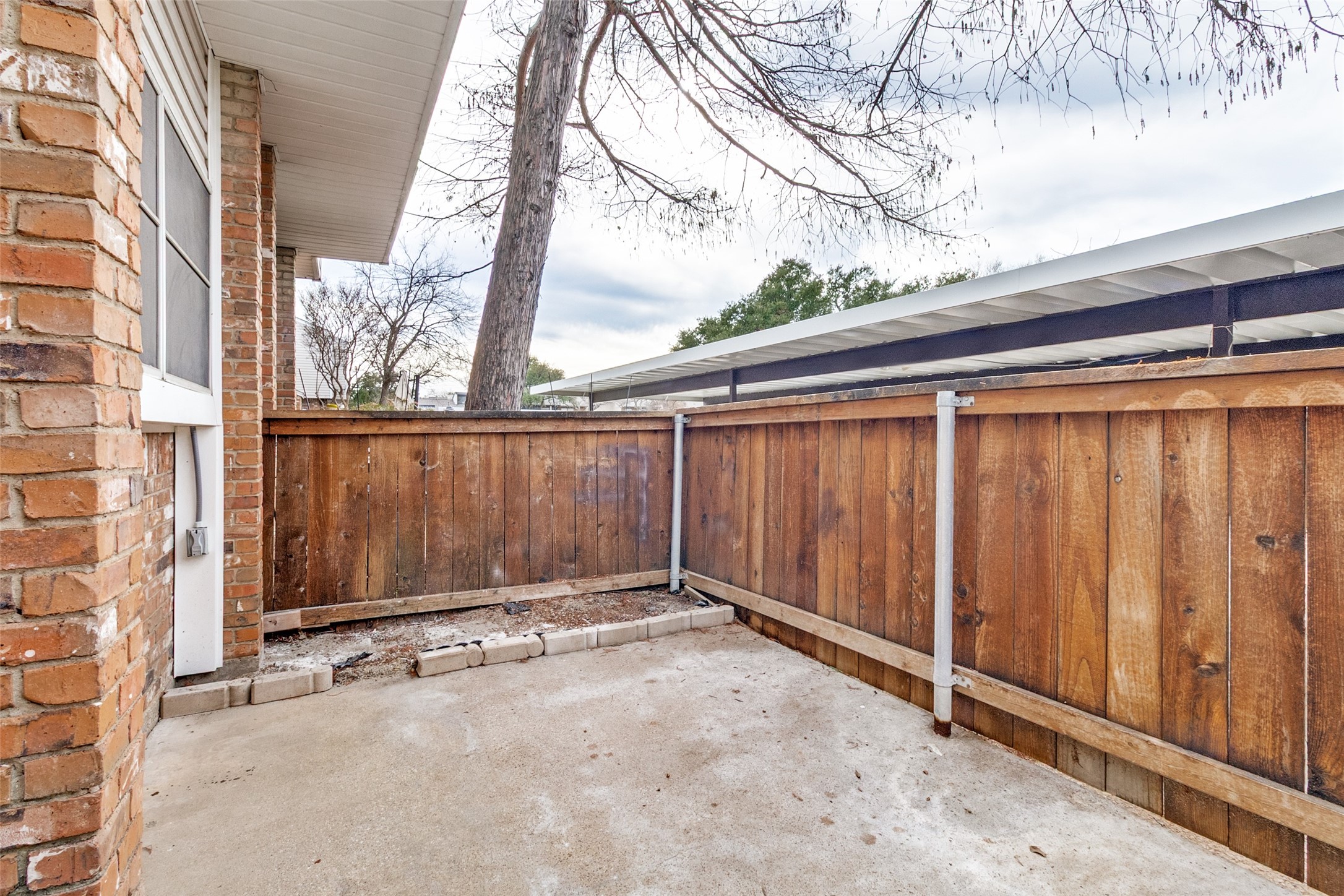 12921 Abrams Road 610