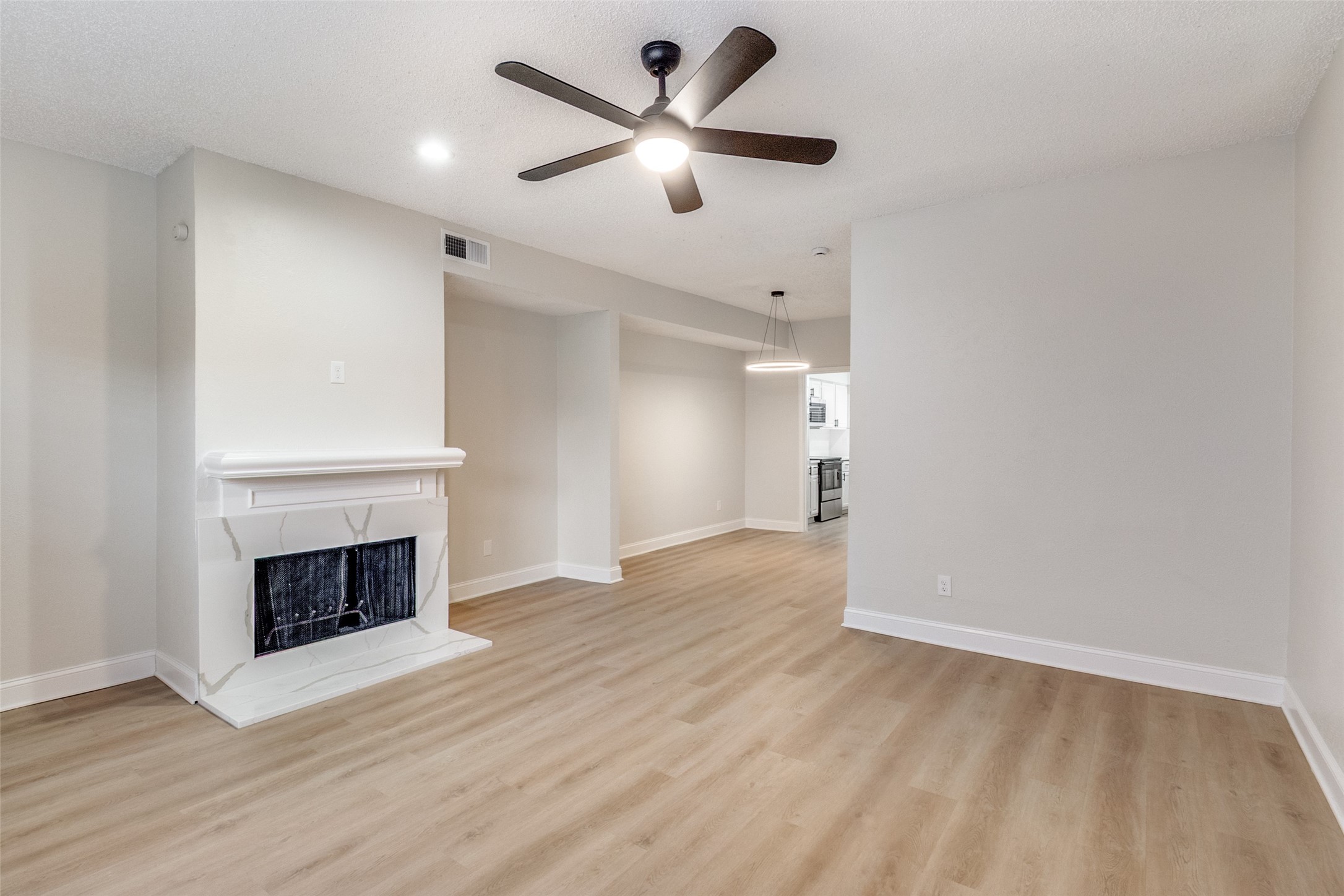 12921 Abrams Road 610