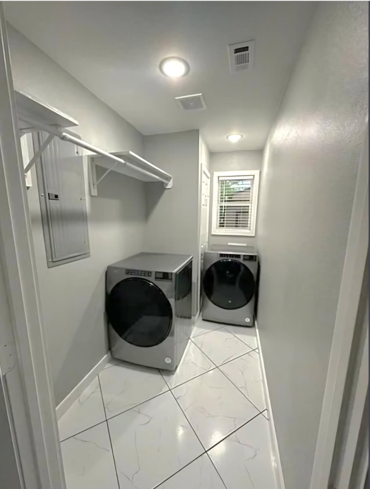 6524 Cinnamon Oaks Drive