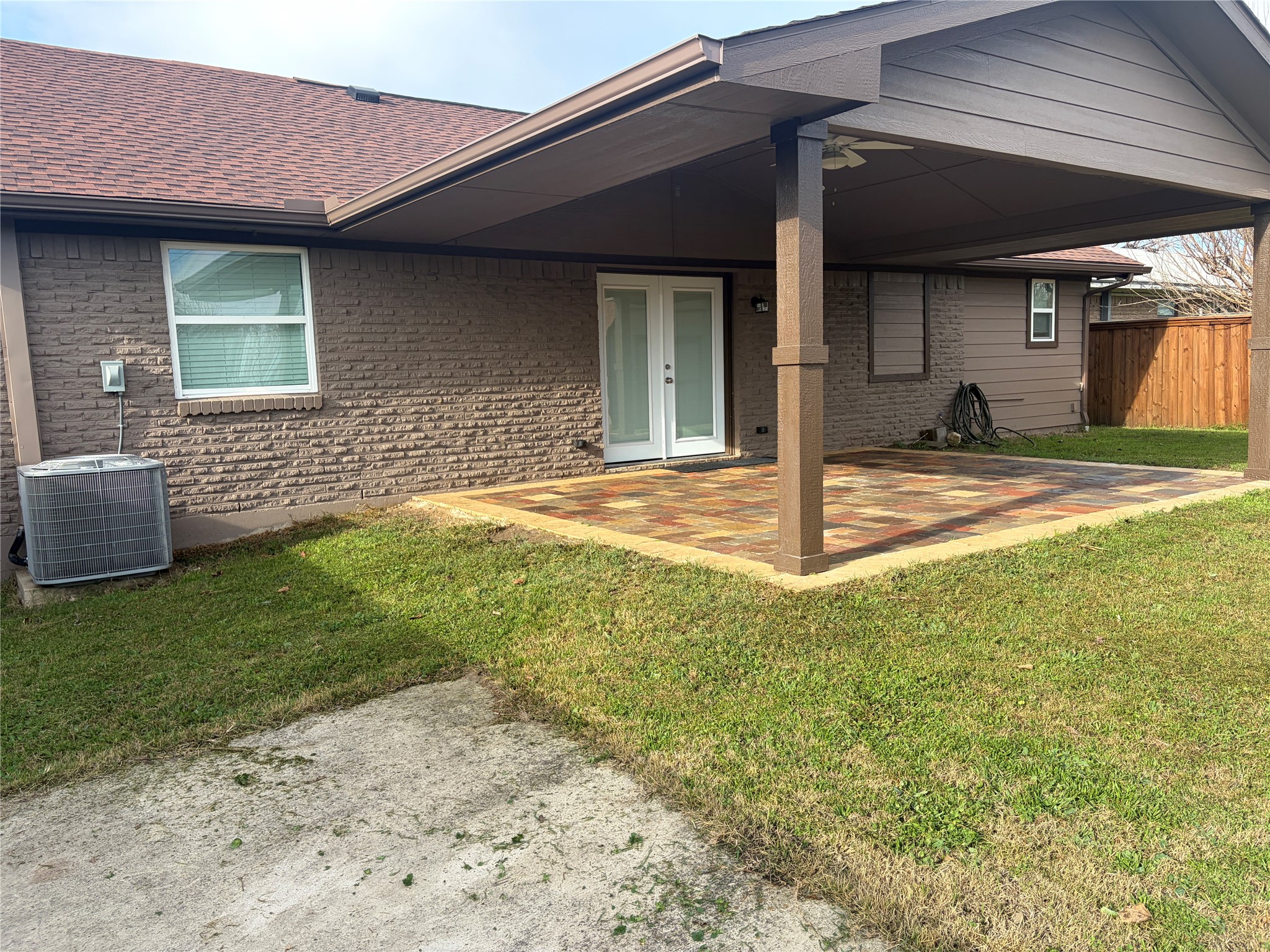 6524 Cinnamon Oaks Drive