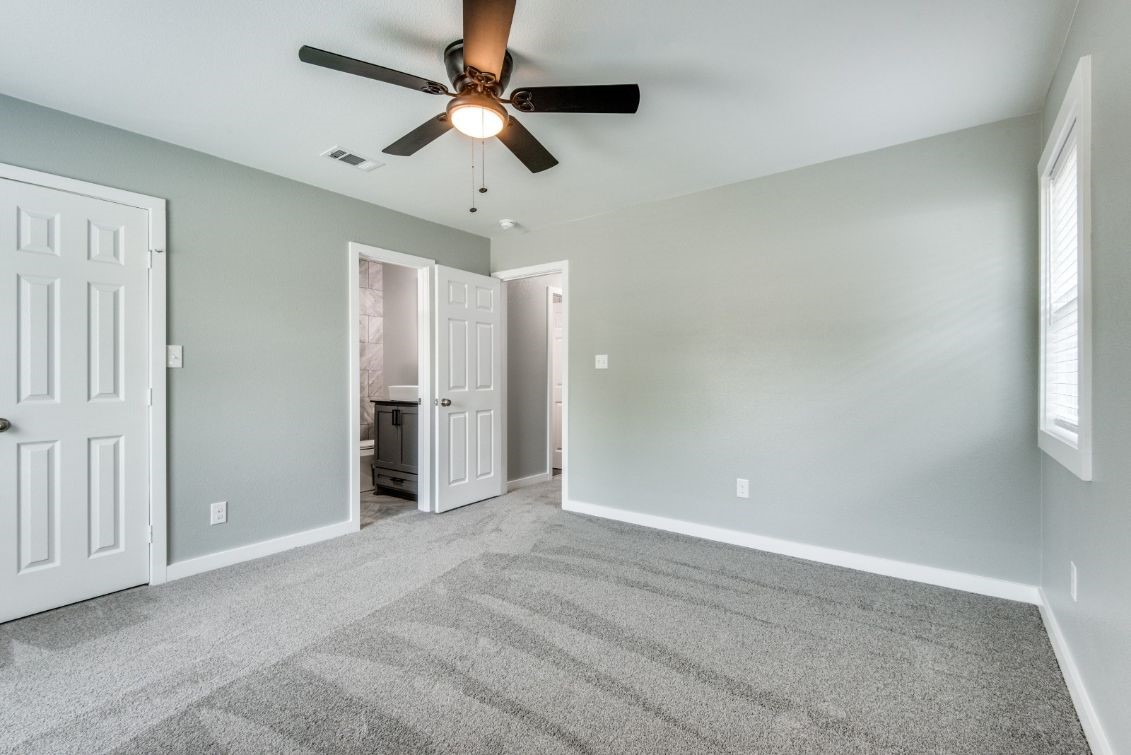 6524 Cinnamon Oaks Drive