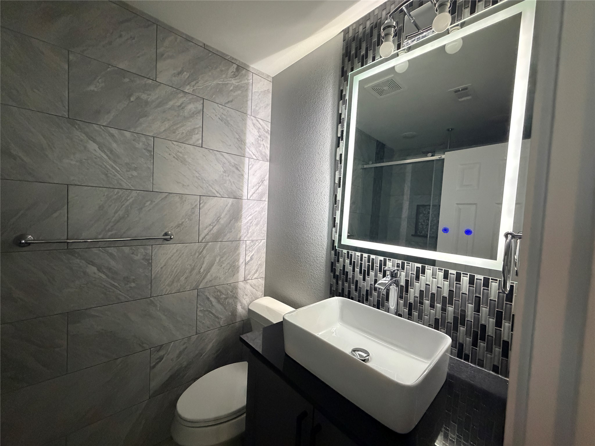 6524 Cinnamon Oaks Drive