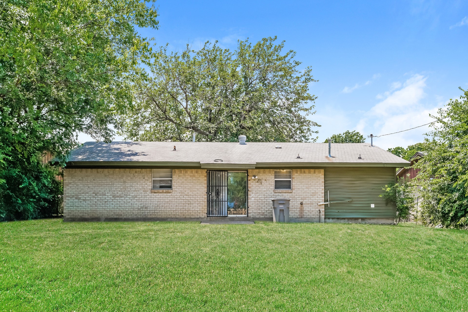 6530 Gentle River Drive