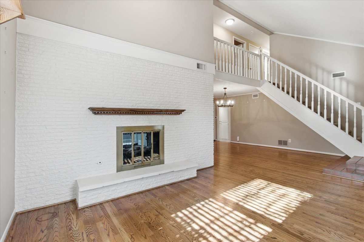 1140 Gloucester Court S