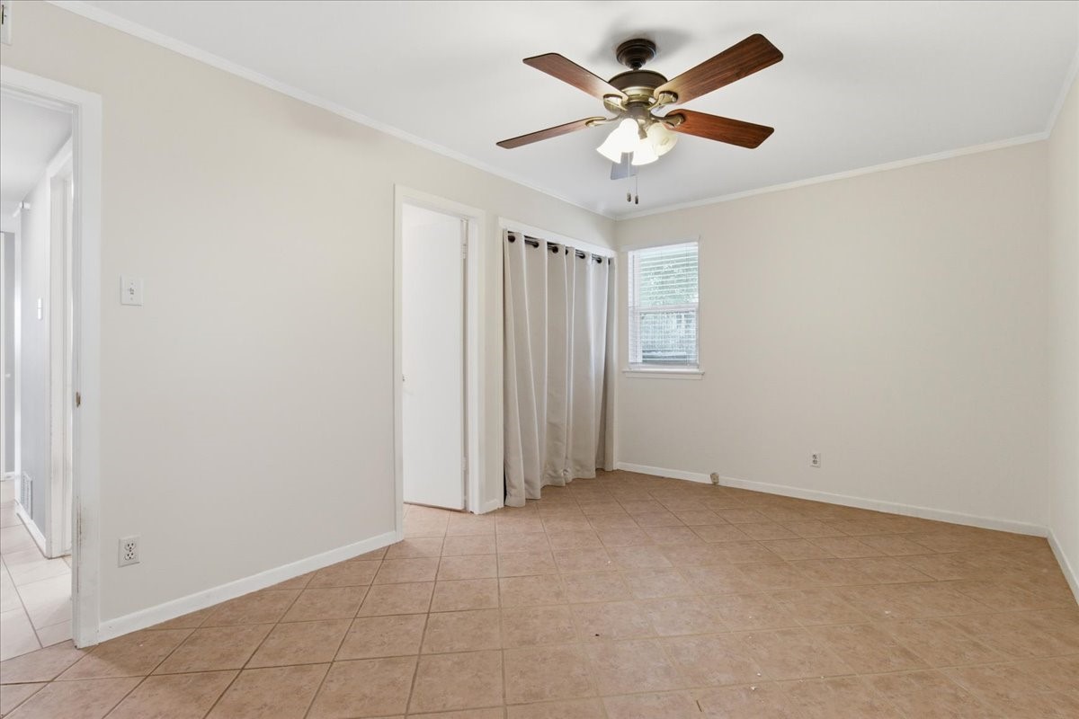 1140 Gloucester Court S