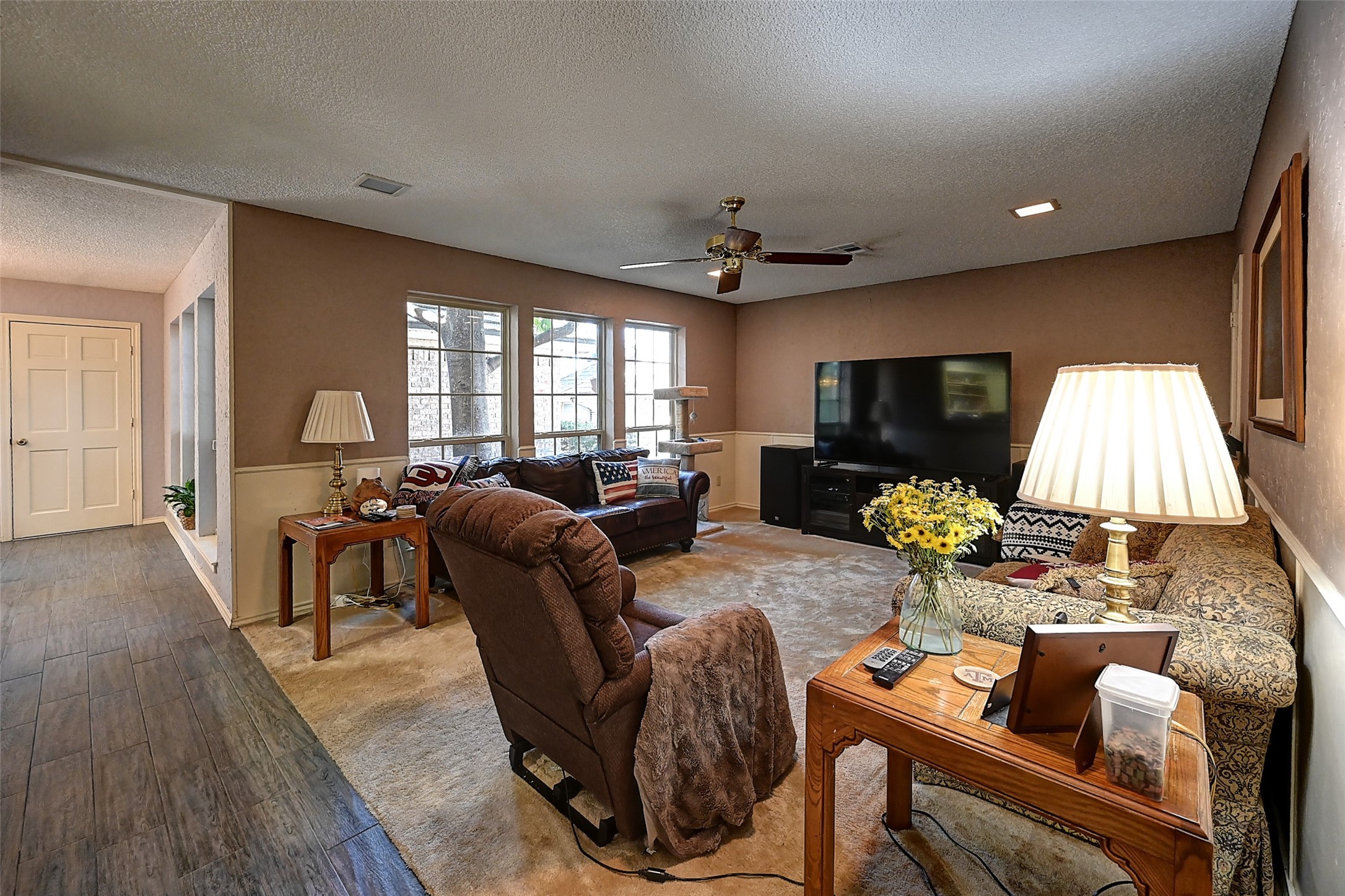 2300 Woodsong Trail