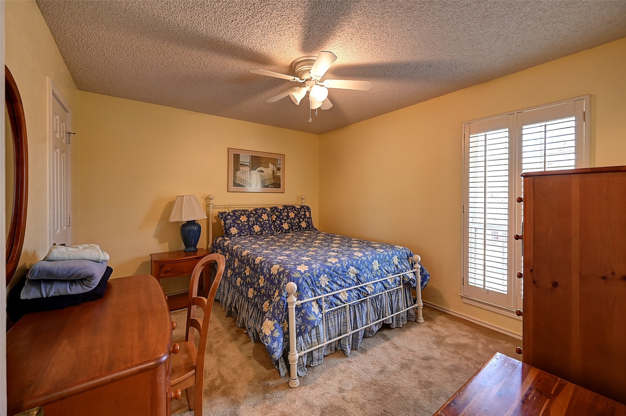 2300 Woodsong Trail