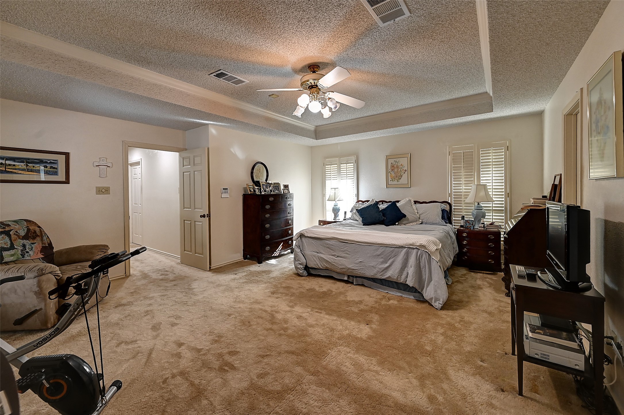 2300 Woodsong Trail