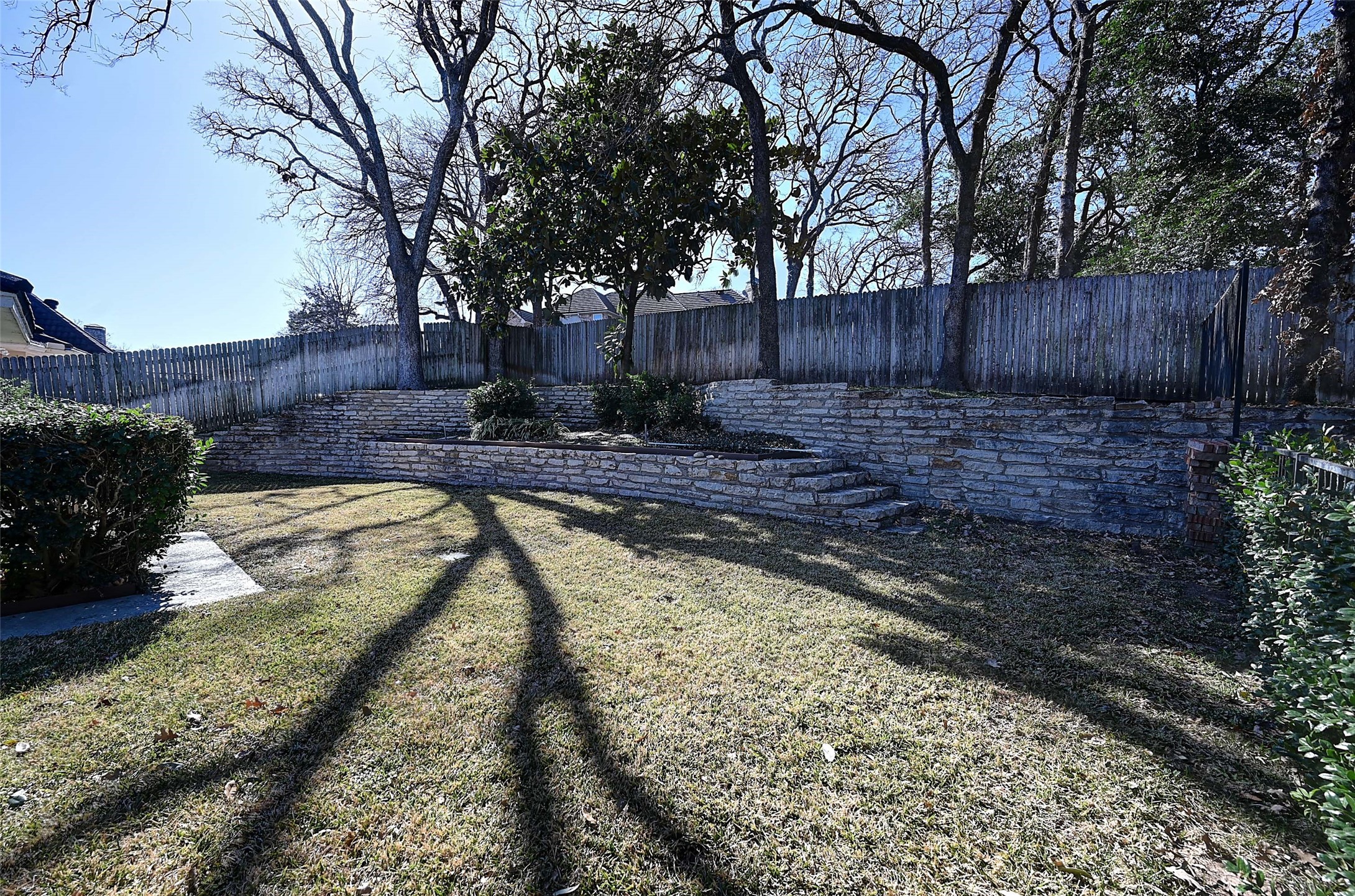 2300 Woodsong Trail