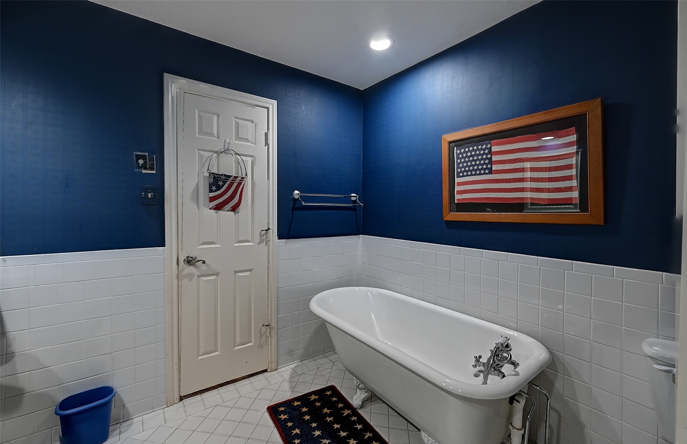 2300 Woodsong Trail