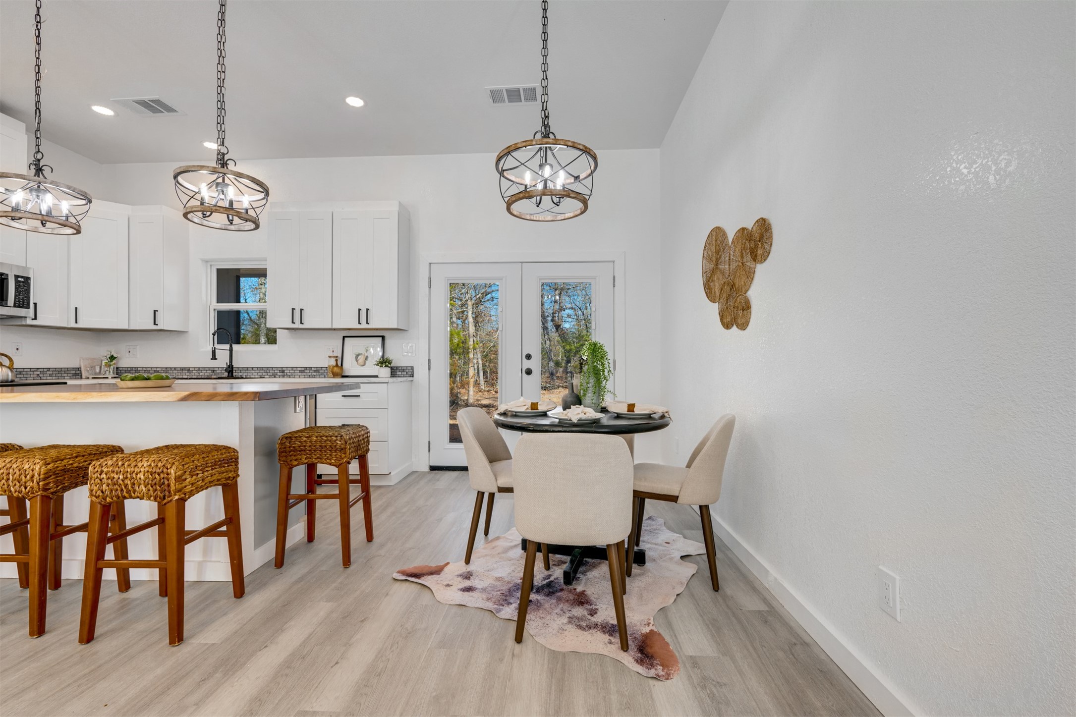 260 Private Road 35407