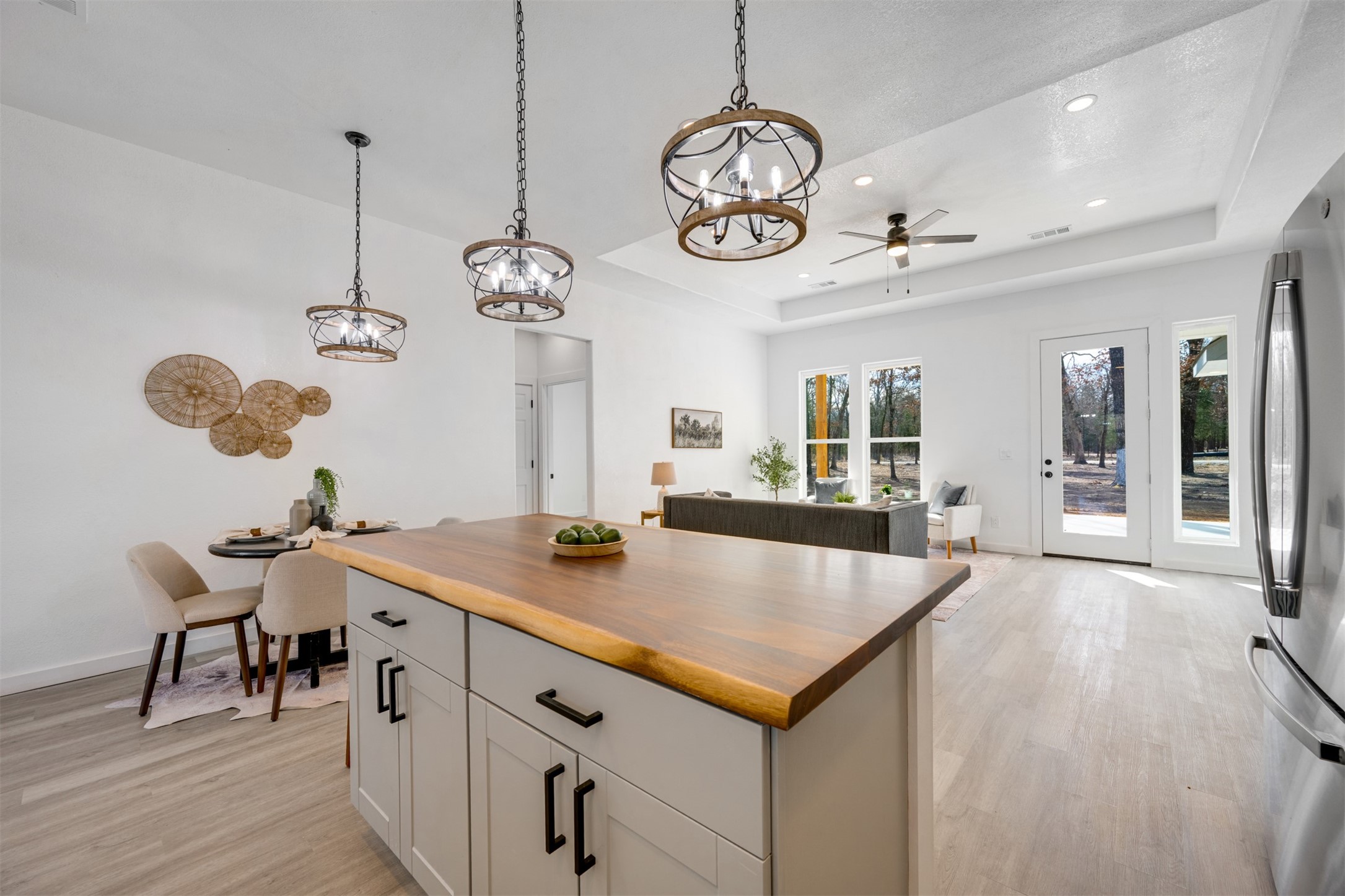 260 Private Road 35407